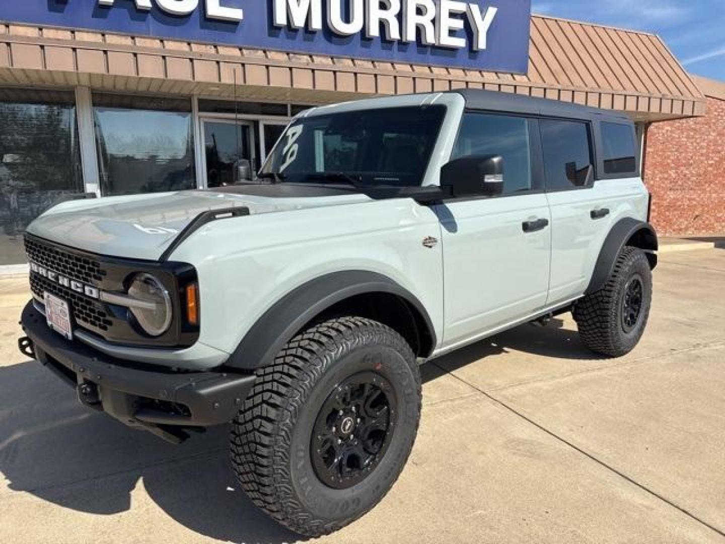 2024 Cactus /Black Ford Bronco Wildtrak (1FMEE2BP9RL) with an 2.7L EcoBoost V6 engine, Automatic transmission, located at 1105 E Mulberry, Kaufman, TX, 75142, (972) 962-2151, 32.589550, -96.300926 - Cactus Gray 2024 Ford Bronco 4D Sport Utility Wildtrak 4WD 10-Speed Automatic 2.7L EcoBoost V6<br><br><br>Please call Paul Murrey Ford Inc. In Kaufman Texas A Family Dealership Since 1952 Serving the Dallas Fort Worth and East Texas areas for over 70 years. Please call 972-962-2151 www.murreyford.co - Photo#2