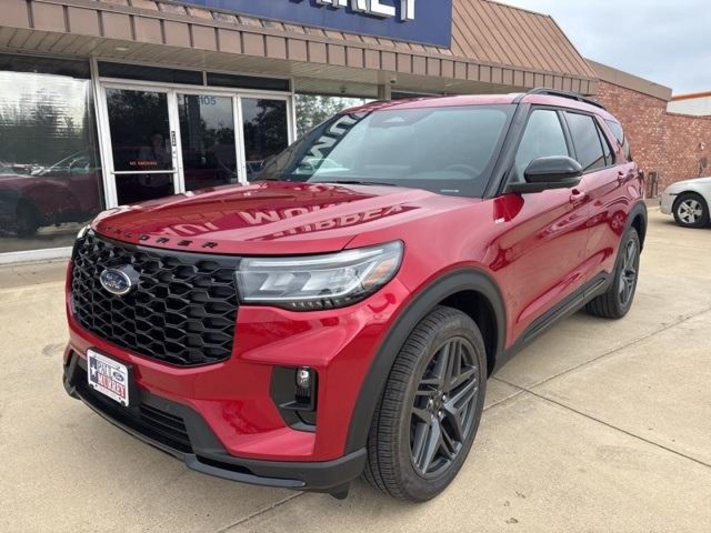 2025 Red Metallic /Onyx Ford Explorer ST-Line (1FMUK8KH9SG) with an 2.3L EcoBoost I-4 engine, Automatic transmission, located at 1105 E Mulberry, Kaufman, TX, 75142, (972) 962-2151, 32.589550, -96.300926 - Red Metallic 2025 Ford Explorer 4D Sport Utility ST-Line 4WD 10-Speed Automatic 2.3L EcoBoost I-4 4WD.<br><br>20/27 City/Highway MPG<br><br><br>Please call Paul Murrey Ford Inc. In Kaufman Texas A Family Dealership Since 1952 Serving the Dallas Fort Worth and East Texas areas for over 70 years. Plea - Photo#1