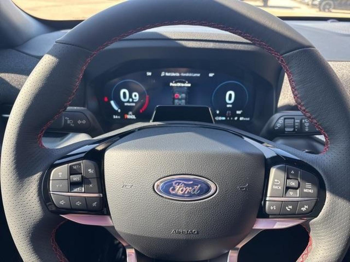 2025 Black Metallic /Onyx Ford Explorer ST-Line (1FMUK7KH6SG) with an 2.3L EcoBoost I-4 engine, Automatic transmission, located at 1105 E Mulberry, Kaufman, TX, 75142, (972) 962-2151, 32.589550, -96.300926 - Agate Black Metallic 2025 Ford Explorer 4D Sport Utility ST-Line RWD 10-Speed Automatic 2.3L EcoBoost I-4<br><br>20/29 City/Highway MPG<br><br><br>Please call Paul Murrey Ford Inc. In Kaufman Texas A Family Dealership Since 1952 Serving the Dallas Fort Worth and East Texas areas for over 70 years. P - Photo#16