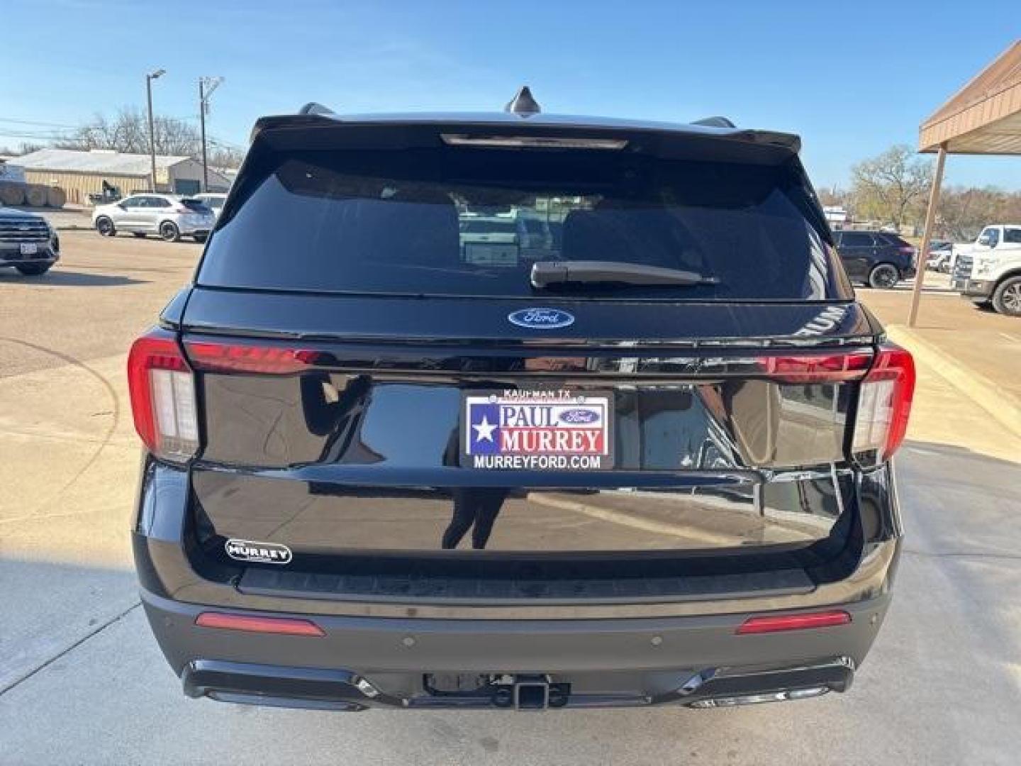 2025 Black Metallic /Onyx Ford Explorer ST-Line (1FMUK7KH6SG) with an 2.3L EcoBoost I-4 engine, Automatic transmission, located at 1105 E Mulberry, Kaufman, TX, 75142, (972) 962-2151, 32.589550, -96.300926 - Agate Black Metallic 2025 Ford Explorer 4D Sport Utility ST-Line RWD 10-Speed Automatic 2.3L EcoBoost I-4<br><br>20/29 City/Highway MPG<br><br><br>Please call Paul Murrey Ford Inc. In Kaufman Texas A Family Dealership Since 1952 Serving the Dallas Fort Worth and East Texas areas for over 70 years. P - Photo#4