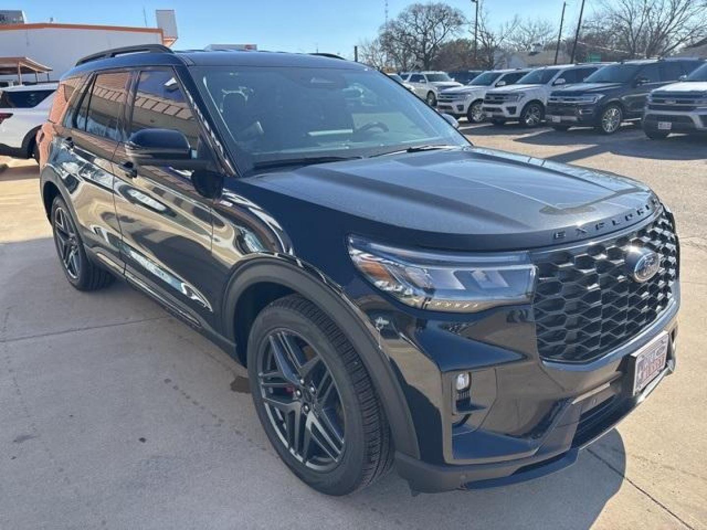 2025 Black Metallic /Onyx Ford Explorer ST-Line (1FMUK7KH6SG) with an 2.3L EcoBoost I-4 engine, Automatic transmission, located at 1105 E Mulberry, Kaufman, TX, 75142, (972) 962-2151, 32.589550, -96.300926 - Agate Black Metallic 2025 Ford Explorer 4D Sport Utility ST-Line RWD 10-Speed Automatic 2.3L EcoBoost I-4<br><br>20/29 City/Highway MPG<br><br><br>Please call Paul Murrey Ford Inc. In Kaufman Texas A Family Dealership Since 1952 Serving the Dallas Fort Worth and East Texas areas for over 70 years. P - Photo#6