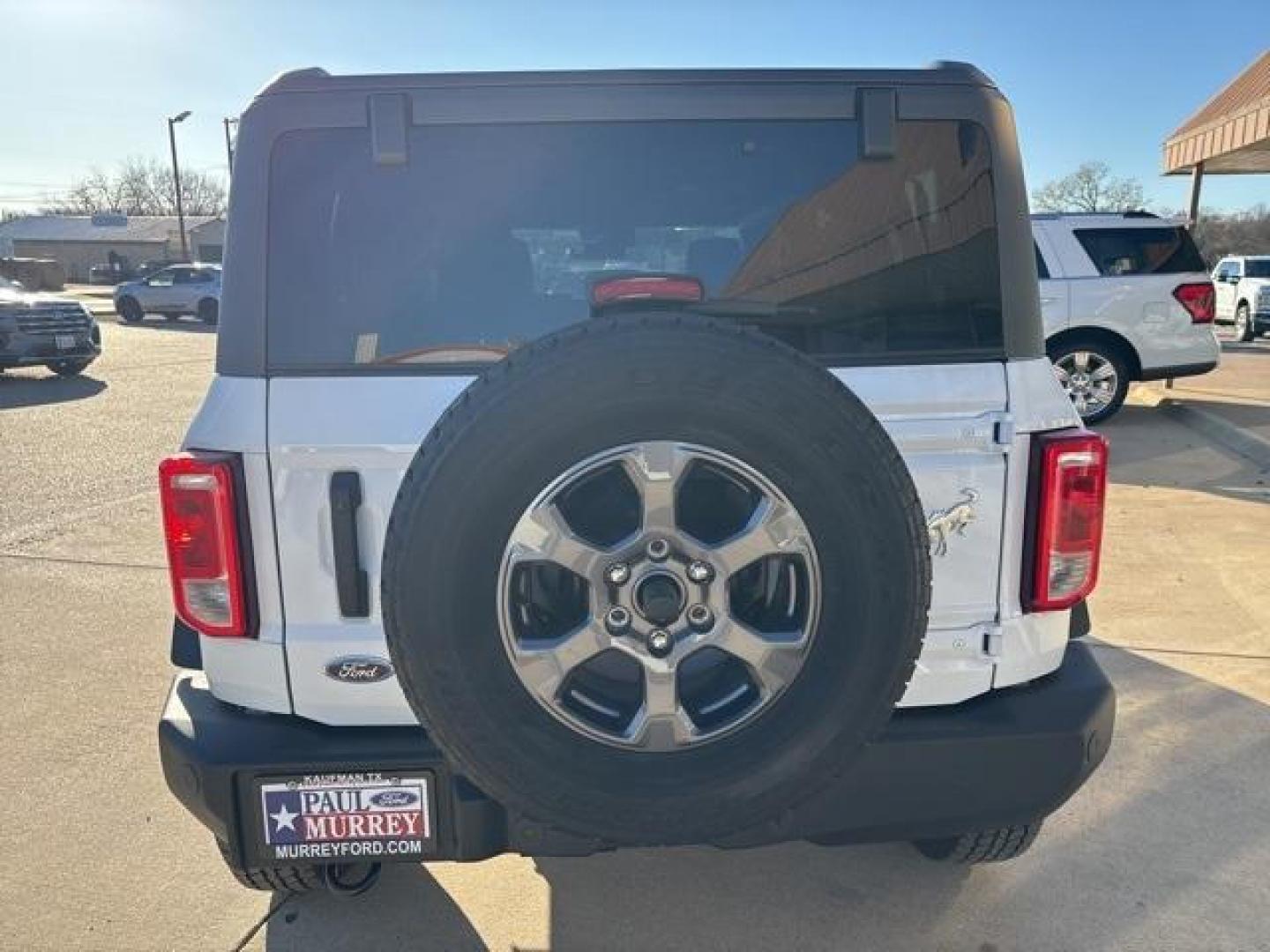 2024 Oxford White /Dark Gray W/Black Onyx Ford Bronco Big Bend (1FMDE7BH1RL) with an 2.3L EcoBoost I-4 engine, Automatic transmission, located at 1105 E Mulberry, Kaufman, TX, 75142, (972) 962-2151, 32.589550, -96.300926 - Photo#3