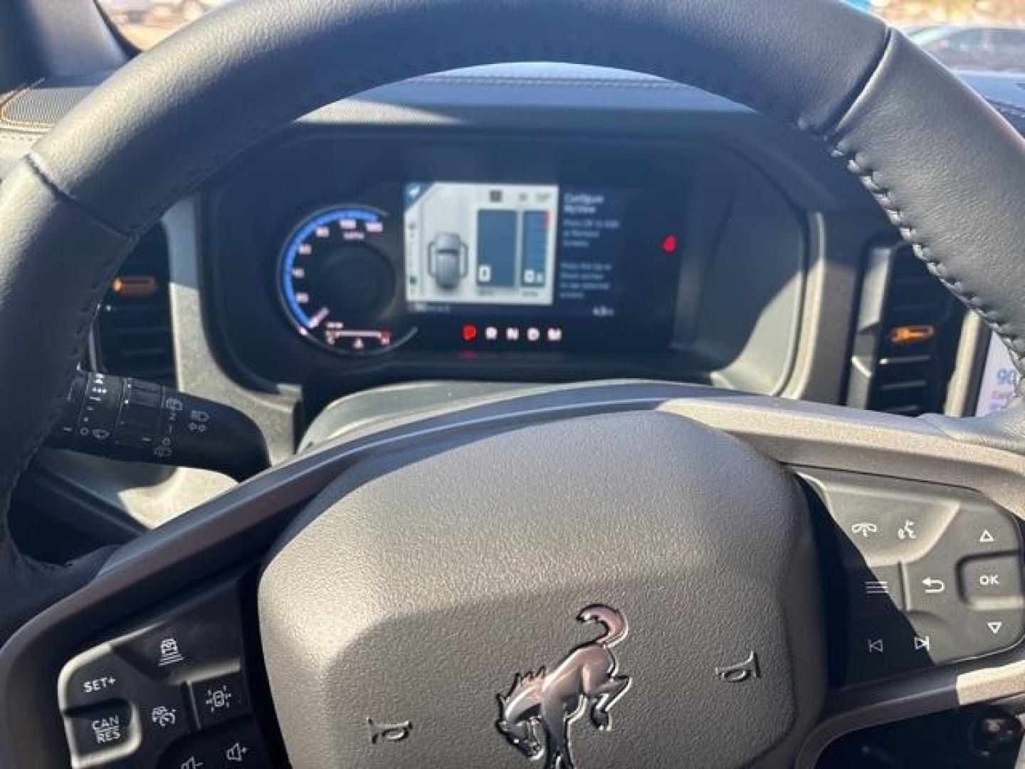 2024 Oxford White /Black Onyx Ford Bronco Badlands (1FMEE9BP4RL) with an 2.7L EcoBoost V6 engine, Automatic transmission, located at 1105 E Mulberry, Kaufman, TX, 75142, (972) 962-2151, 32.589550, -96.300926 - Photo#14