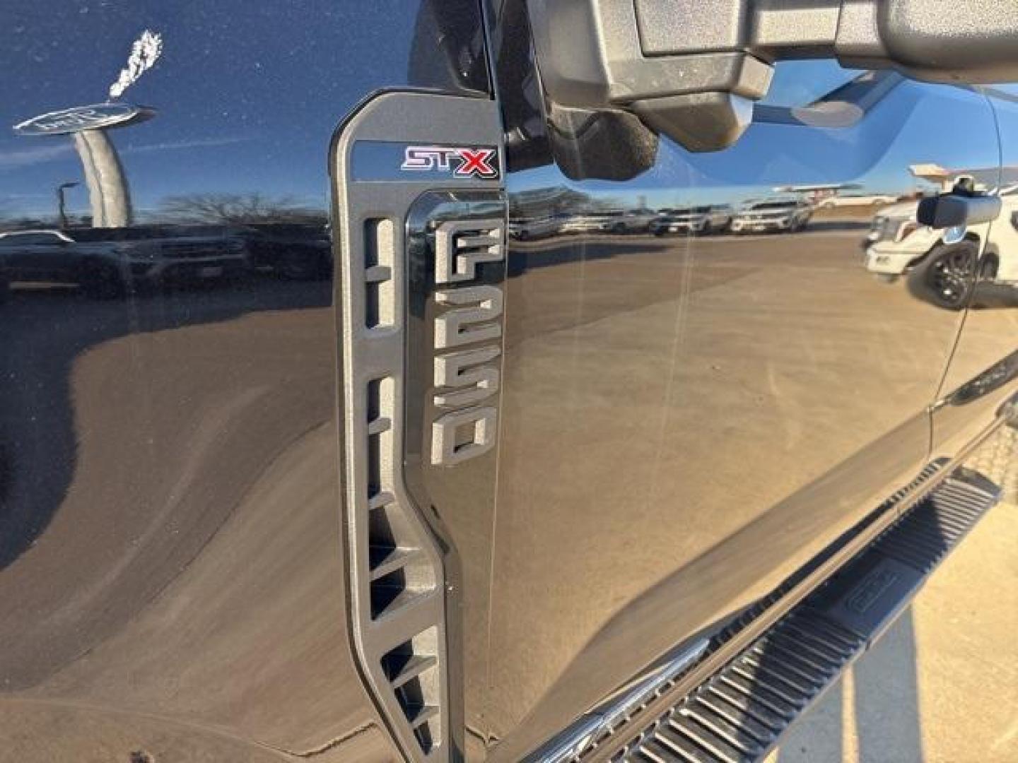 2024 Black Metallic /Medium Dark Slate Ford F-250SD XL (1FT8W2BT9RE) with an Power Stroke 6.7L V8 DI 32V OHV Turbodiesel engine, Automatic transmission, located at 1105 E Mulberry, Kaufman, TX, 75142, (972) 962-2151, 32.589550, -96.300926 - Photo#8