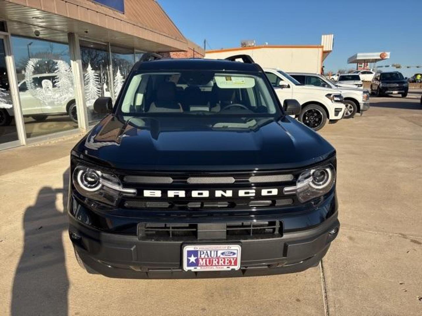 2024 Shadow Black /Ebony/Roast Ford Bronco Sport Outer Banks (3FMCR9C6XRR) with an 1.5L EcoBoost engine, Automatic transmission, located at 1105 E Mulberry, Kaufman, TX, 75142, (972) 962-2151, 32.589550, -96.300926 - Shadow Black 2024 Ford Bronco Sport 4D Sport Utility Outer Banks 4WD 8-Speed Automatic 1.5L EcoBoost<br><br>25/29 City/Highway MPG<br><br><br>Please call Paul Murrey Ford Inc. In Kaufman Texas A Family Dealership Since 1952 Serving the Dallas Fort Worth and East Texas areas for over 70 years. Please - Photo#7
