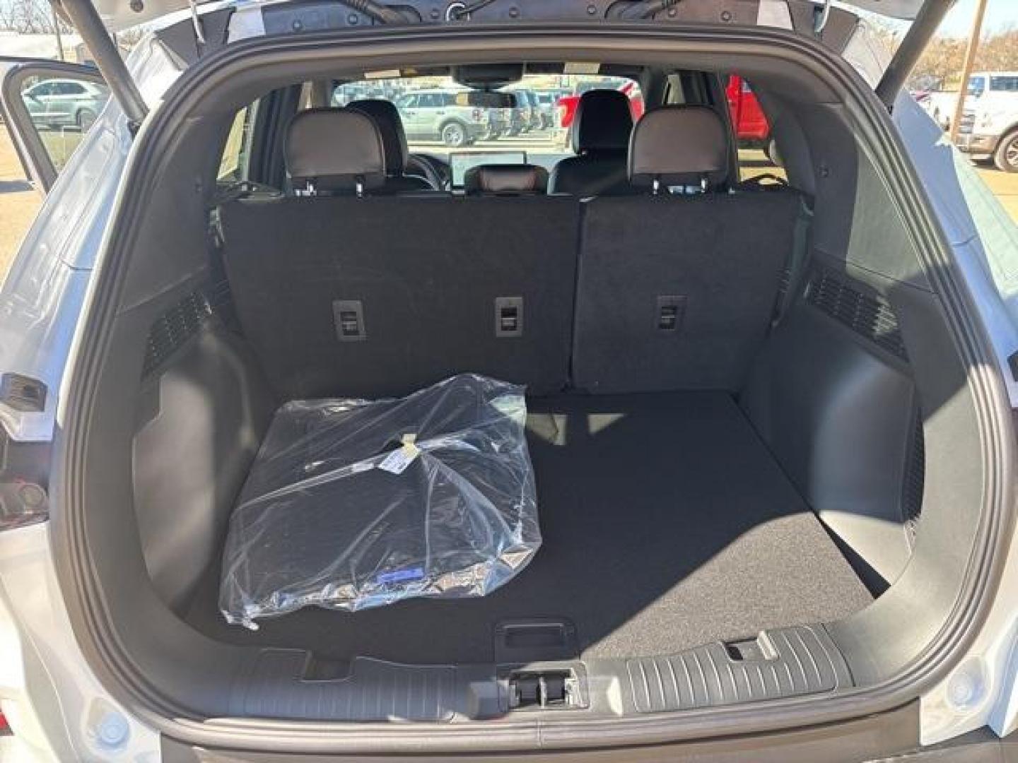 2025 Silver Metallic /Ebony Ford Escape ST-Line (1FMCU0MN5SU) with an 1.5L EcoBoost engine, Automatic transmission, located at 1105 E Mulberry, Kaufman, TX, 75142, (972) 962-2151, 32.589550, -96.300926 - Photo#12