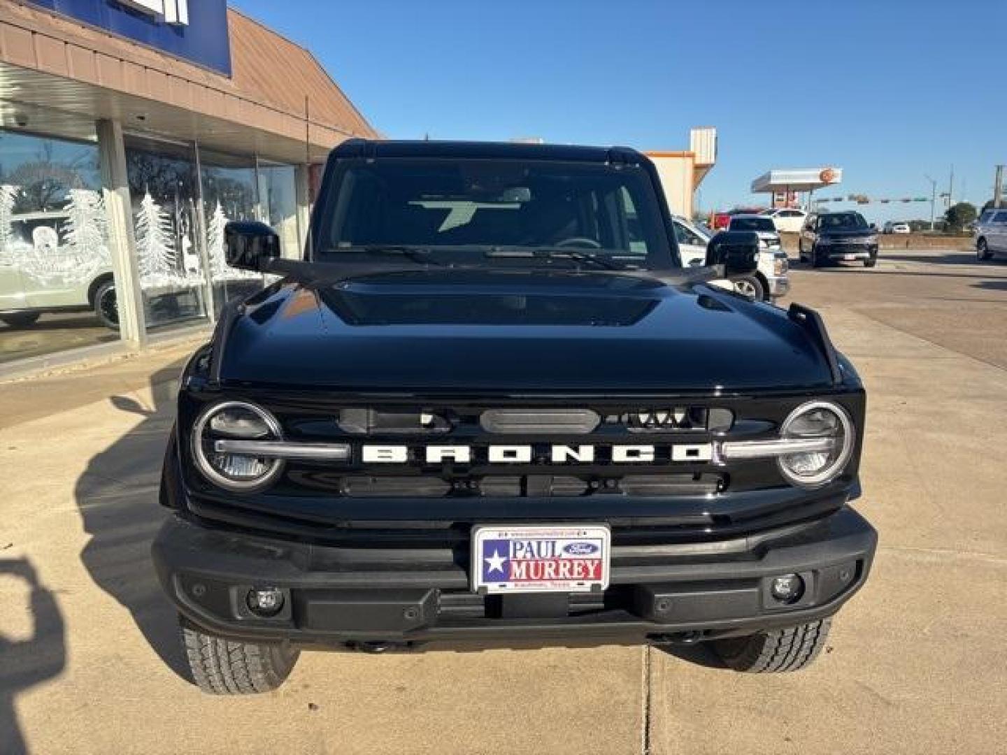 2024 Shadow Black /Roast W/Black Onyx Ford Bronco Outer Banks (1FMDE8BH0RL) with an 2.3L EcoBoost I-4 engine, Automatic transmission, located at 1105 E Mulberry, Kaufman, TX, 75142, (972) 962-2151, 32.589550, -96.300926 - Shadow Black 2024 Ford Bronco 4D Sport Utility Outer Banks 4WD 10-Speed Automatic 2.3L EcoBoost I-4<br><br><br>Please call Paul Murrey Ford Inc. In Kaufman Texas A Family Dealership Since 1952 Serving the Dallas Fort Worth and East Texas areas for over 70 years. Please call 972-962-2151 www.murreyfo - Photo#7