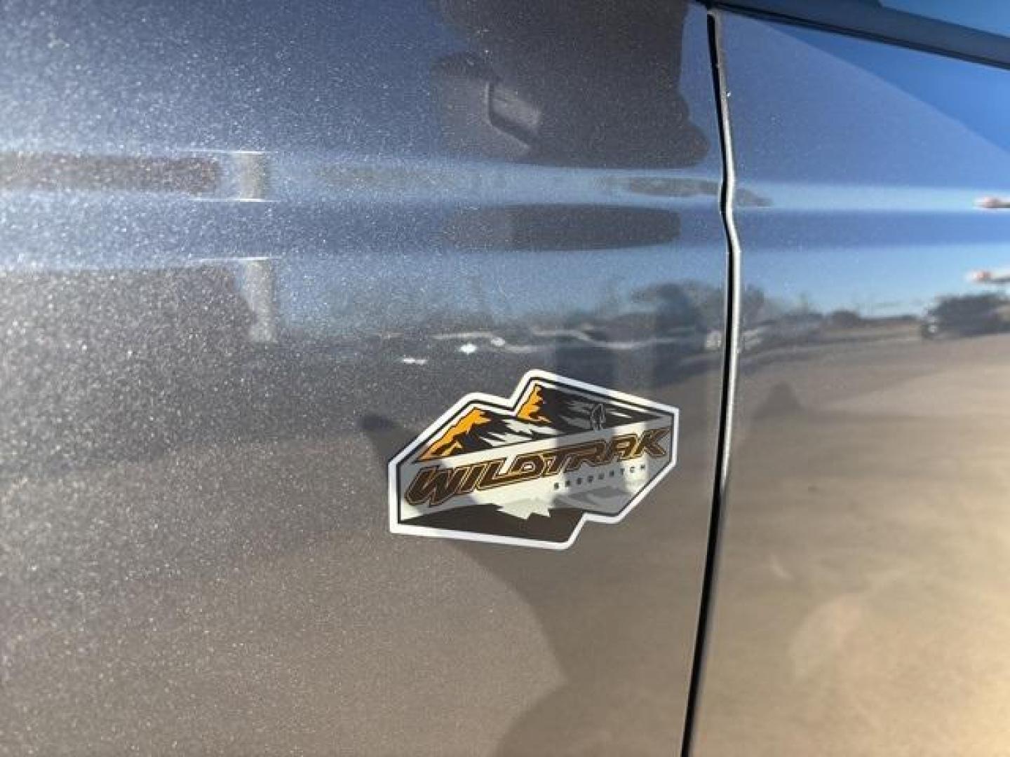 2024 Gray Metallic /Black Ford Bronco Wildtrak (1FMEE2BP9RL) with an 2.7L EcoBoost V6 engine, Automatic transmission, located at 1105 E Mulberry, Kaufman, TX, 75142, (972) 962-2151, 32.589550, -96.300926 - Carbonized Gray Metallic 2024 Ford Bronco 4D Sport Utility Wildtrak 4WD 10-Speed Automatic 2.7L EcoBoost V6<br><br><br>Please call Paul Murrey Ford Inc. In Kaufman Texas A Family Dealership Since 1952 Serving the Dallas Fort Worth and East Texas areas for over 70 years. Please call 972-962-2151 www. - Photo#8