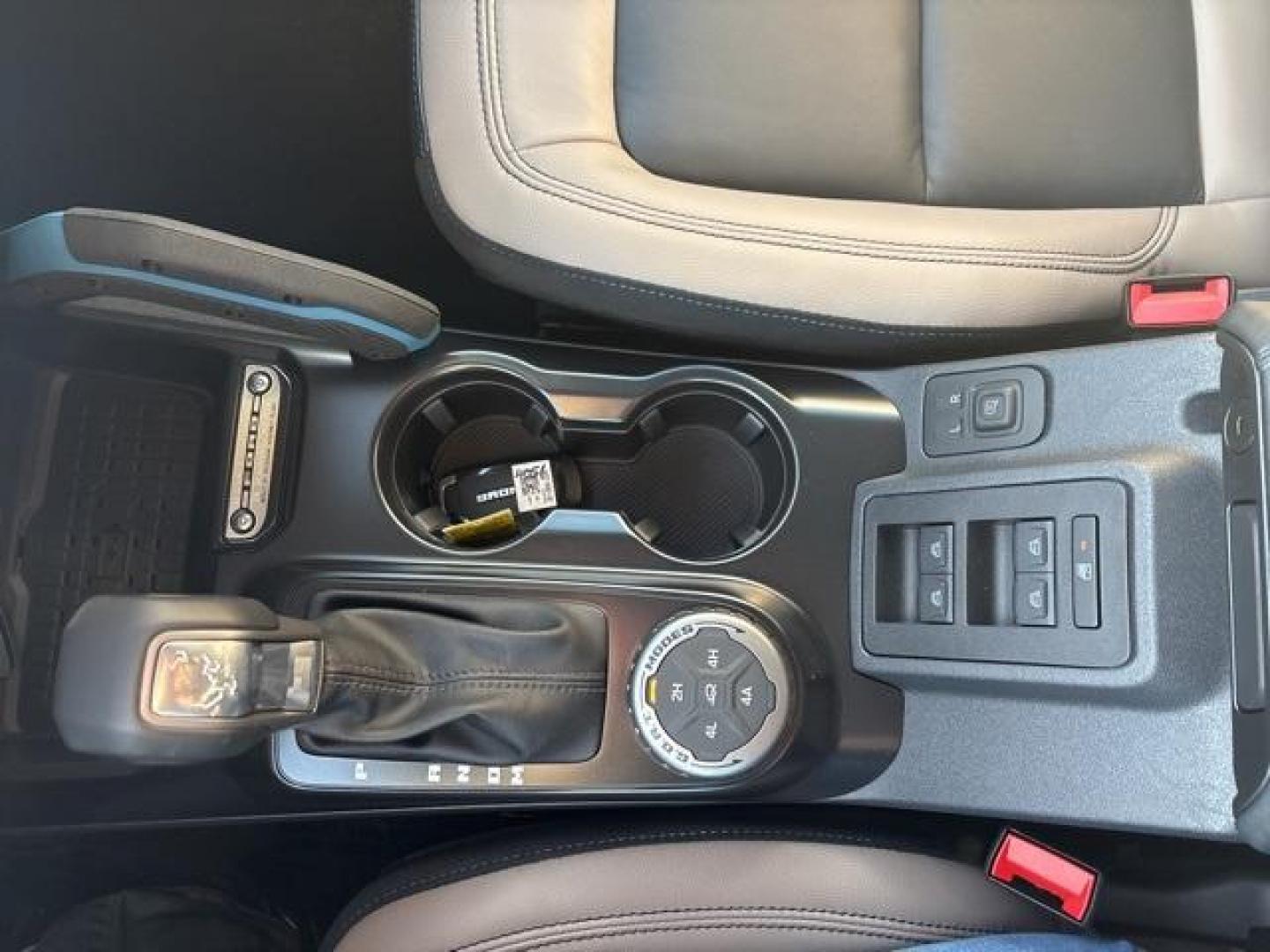 2024 Gray Metallic /Black Ford Bronco Wildtrak (1FMEE2BP9RL) with an 2.7L EcoBoost V6 engine, Automatic transmission, located at 1105 E Mulberry, Kaufman, TX, 75142, (972) 962-2151, 32.589550, -96.300926 - Carbonized Gray Metallic 2024 Ford Bronco 4D Sport Utility Wildtrak 4WD 10-Speed Automatic 2.7L EcoBoost V6<br><br><br>Please call Paul Murrey Ford Inc. In Kaufman Texas A Family Dealership Since 1952 Serving the Dallas Fort Worth and East Texas areas for over 70 years. Please call 972-962-2151 www. - Photo#17