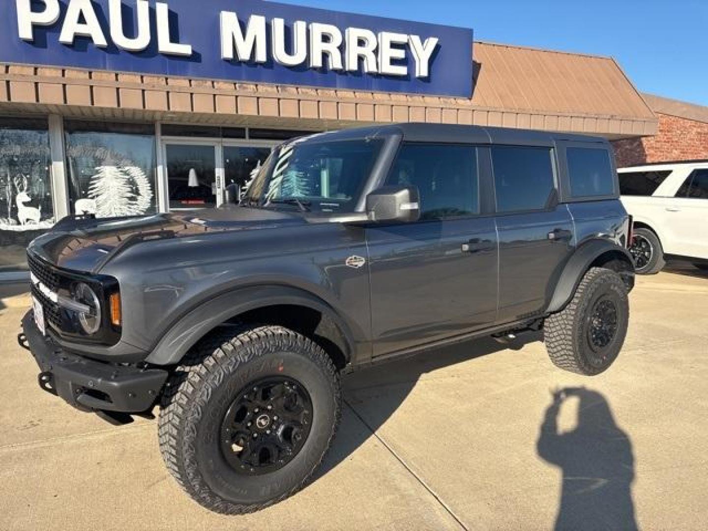 2024 Gray Metallic /Black Ford Bronco Wildtrak (1FMEE2BP9RL) with an 2.7L EcoBoost V6 engine, Automatic transmission, located at 1105 E Mulberry, Kaufman, TX, 75142, (972) 962-2151, 32.589550, -96.300926 - Carbonized Gray Metallic 2024 Ford Bronco 4D Sport Utility Wildtrak 4WD 10-Speed Automatic 2.7L EcoBoost V6<br><br><br>Please call Paul Murrey Ford Inc. In Kaufman Texas A Family Dealership Since 1952 Serving the Dallas Fort Worth and East Texas areas for over 70 years. Please call 972-962-2151 www. - Photo#2