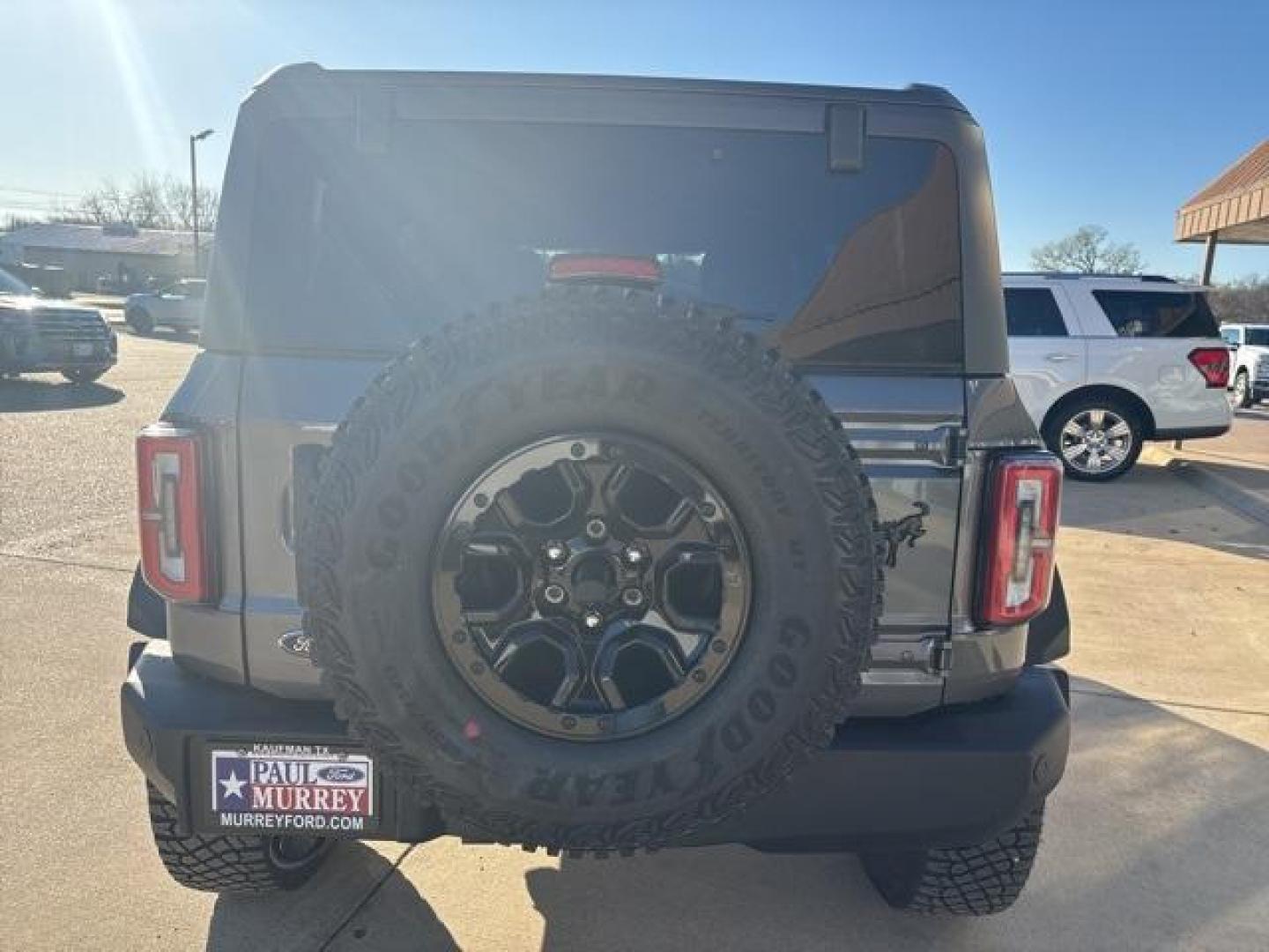 2024 Gray Metallic /Black Ford Bronco Wildtrak (1FMEE2BP9RL) with an 2.7L EcoBoost V6 engine, Automatic transmission, located at 1105 E Mulberry, Kaufman, TX, 75142, (972) 962-2151, 32.589550, -96.300926 - Carbonized Gray Metallic 2024 Ford Bronco 4D Sport Utility Wildtrak 4WD 10-Speed Automatic 2.7L EcoBoost V6<br><br><br>Please call Paul Murrey Ford Inc. In Kaufman Texas A Family Dealership Since 1952 Serving the Dallas Fort Worth and East Texas areas for over 70 years. Please call 972-962-2151 www. - Photo#4