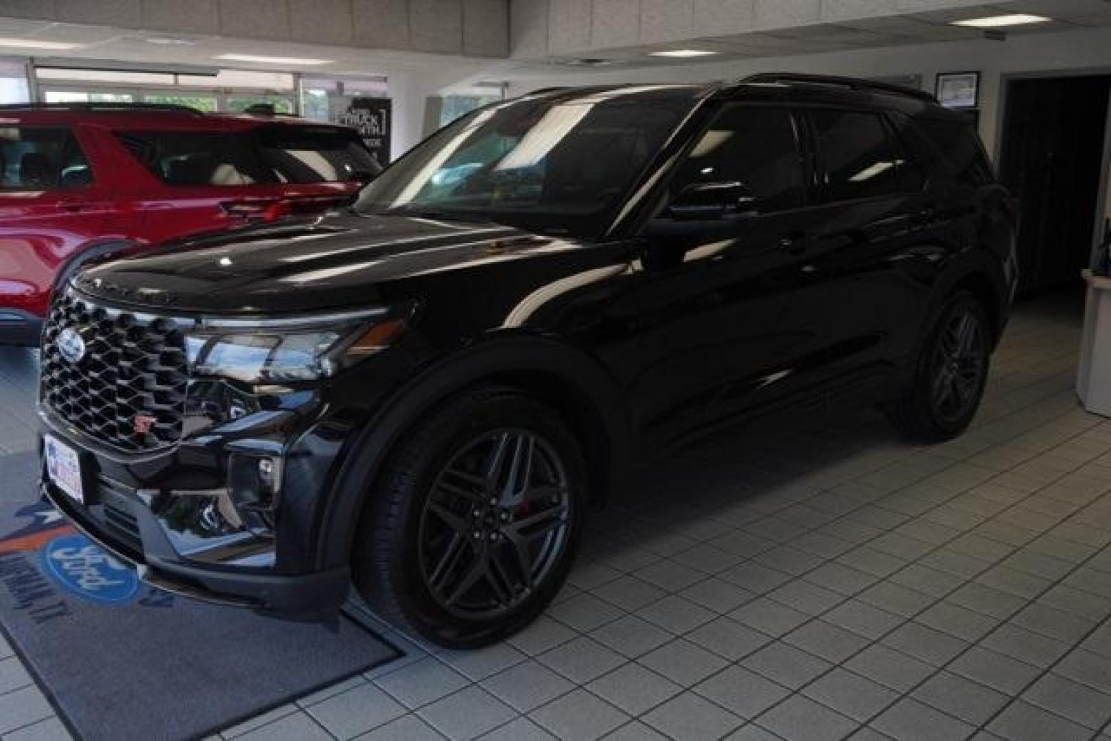2025 Black Metallic /Onyx Ford Explorer ST (1FMWK8GC1SG) with an 3.0L EcoBoost V6 engine, Automatic transmission, located at 1105 E Mulberry, Kaufman, TX, 75142, (972) 962-2151, 32.589550, -96.300926 - Agate Black Metallic 2025 Ford Explorer 4D Sport Utility ST 4WD 10-Speed Automatic 3.0L EcoBoost V6 4WD.<br><br><br>Please call Paul Murrey Ford Inc. In Kaufman Texas A Family Dealership Since 1952 Serving the Dallas Fort Worth and East Texas areas for over 70 years. Please call 972-962-2151 www.mur - Photo#22