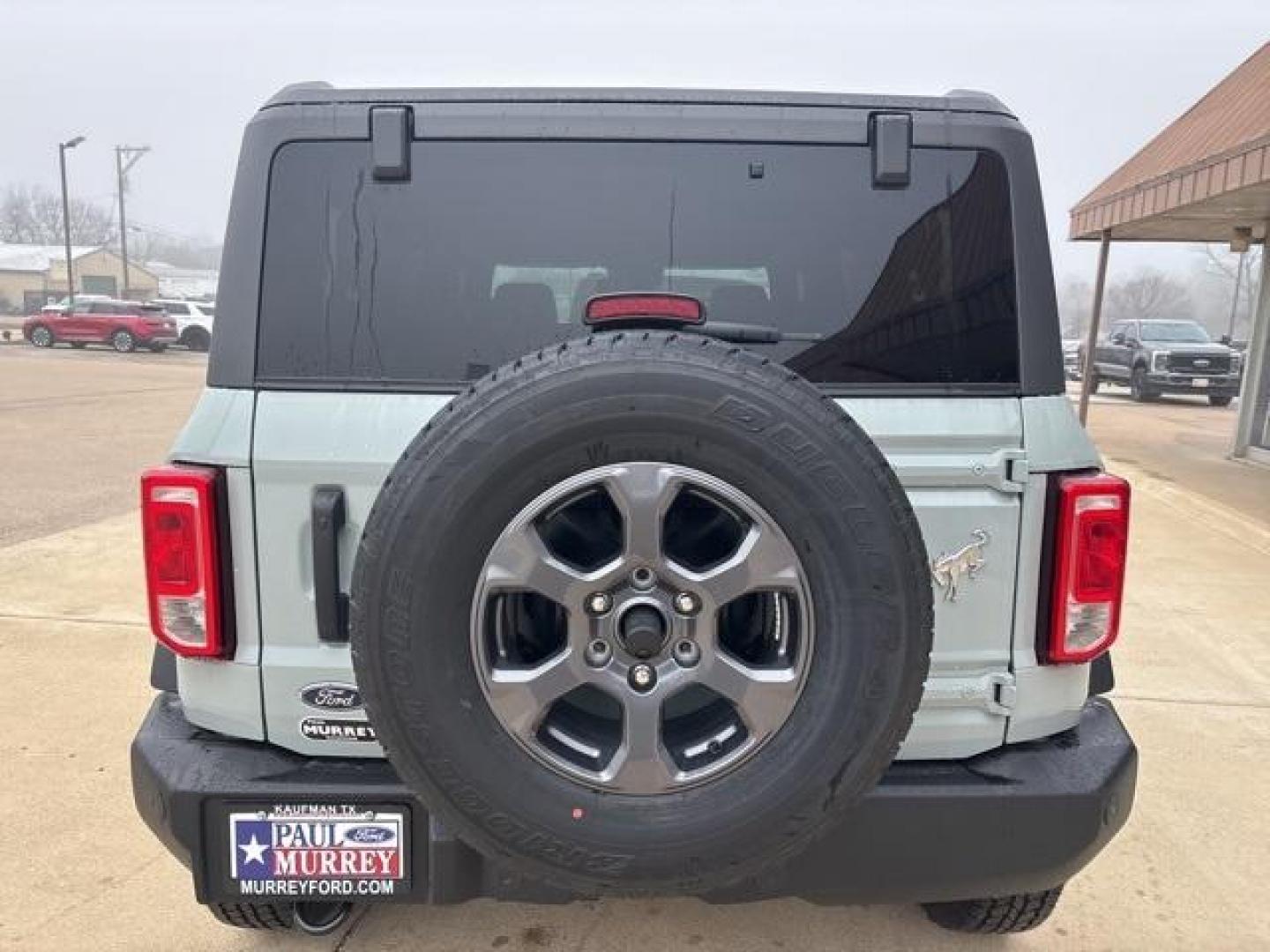 2024 Cactus /Dark Gray W/Black Onyx Ford Bronco Big Bend (1FMDE7BH7RL) with an 2.3L EcoBoost I-4 engine, Automatic transmission, located at 1105 E Mulberry, Kaufman, TX, 75142, (972) 962-2151, 32.589550, -96.300926 - Cactus Gray 2024 Ford Bronco 4D Sport Utility Big Bend 4WD 10-Speed Automatic 2.3L EcoBoost I-4<br><br><br>Please call Paul Murrey Ford Inc. In Kaufman Texas A Family Dealership Since 1952 Serving the Dallas Fort Worth and East Texas areas for over 70 years. Please call 972-962-2151 www.murreyford.c - Photo#4