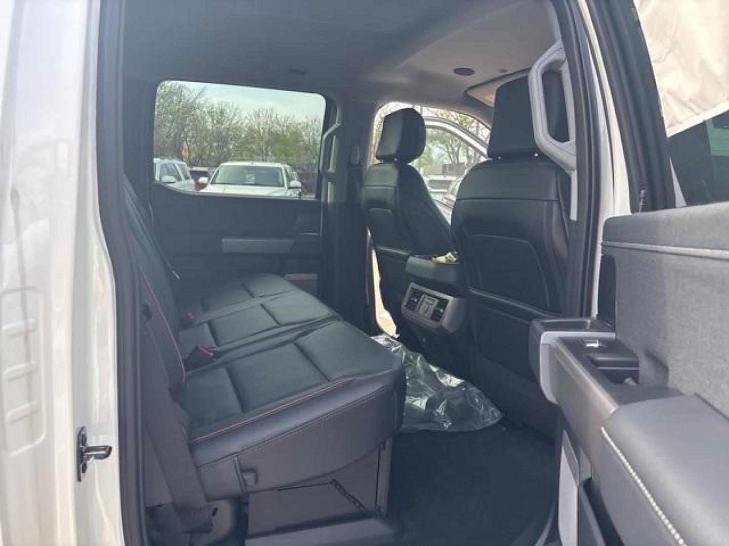 2025 White Metallic /Black Onyx Ford F-350SD Lariat (1FT8W3BT2SE) with an Power Stroke 6.7L V8 DI 32V OHV Turbodiesel engine, Automatic transmission, located at 1105 E Mulberry, Kaufman, TX, 75142, (972) 962-2151, 32.589550, -96.300926 - Star White Metallic Tri-Coat 2025 Ford F-350SD 4D Crew Cab Lariat 4WD 10-Speed Automatic Power Stroke 6.7L V8 DI 32V OHV Turbodiesel 4WD.<br><br><br>Please call Paul Murrey Ford Inc. In Kaufman Texas A Family Dealership Since 1952 Serving the Dallas Fort Worth and East Texas areas for over 70 years. - Photo#16