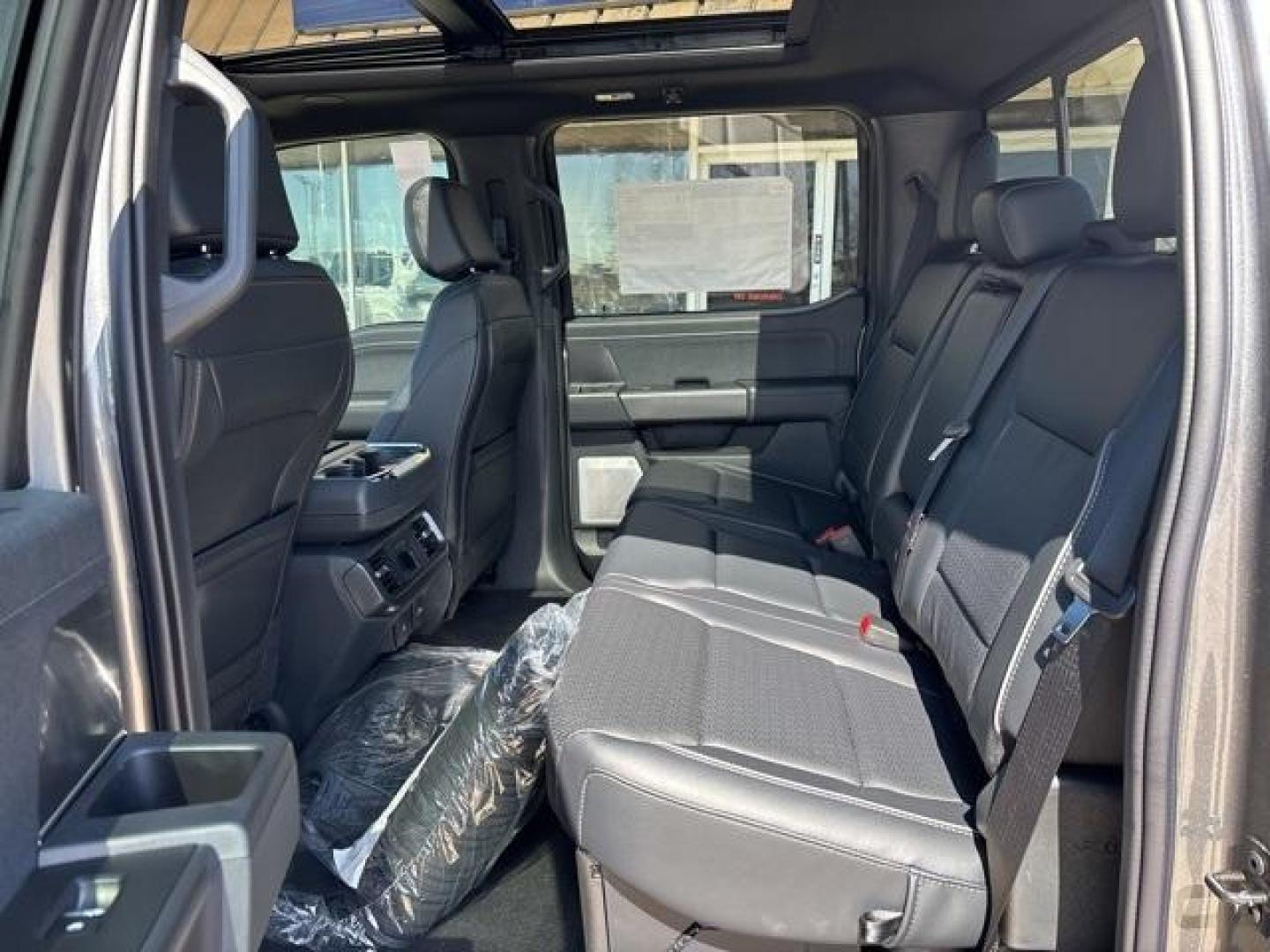 2025 Gray Metallic /Black Ford F-150 Lariat (1FTFW5L81SF) with an 3.5L V6 EcoBoost engine, Automatic transmission, located at 1105 E Mulberry, Kaufman, TX, 75142, (972) 962-2151, 32.589550, -96.300926 - Carbonized Gray Metallic 2025 Ford F-150 4D SuperCrew Lariat 4WD 10-Speed Automatic 3.5L V6 EcoBoost 4WD.<br><br><br>Please call Paul Murrey Ford Inc. In Kaufman Texas A Family Dealership Since 1952 Serving the Dallas Fort Worth and East Texas areas for over 70 years. Please call 972-962-2151 www.mu - Photo#13