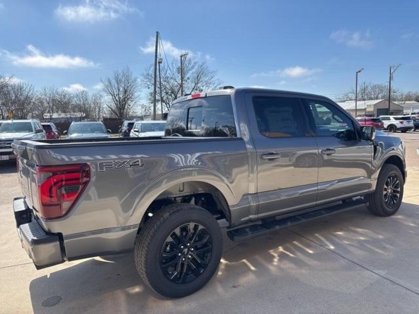 2025 Gray Metallic /Black Ford F-150 Lariat (1FTFW5L81SF) with an 3.5L V6 EcoBoost engine, Automatic transmission, located at 1105 E Mulberry, Kaufman, TX, 75142, (972) 962-2151, 32.589550, -96.300926 - Carbonized Gray Metallic 2025 Ford F-150 4D SuperCrew Lariat 4WD 10-Speed Automatic 3.5L V6 EcoBoost 4WD.<br><br><br>Please call Paul Murrey Ford Inc. In Kaufman Texas A Family Dealership Since 1952 Serving the Dallas Fort Worth and East Texas areas for over 70 years. Please call 972-962-2151 www.mu - Photo#5