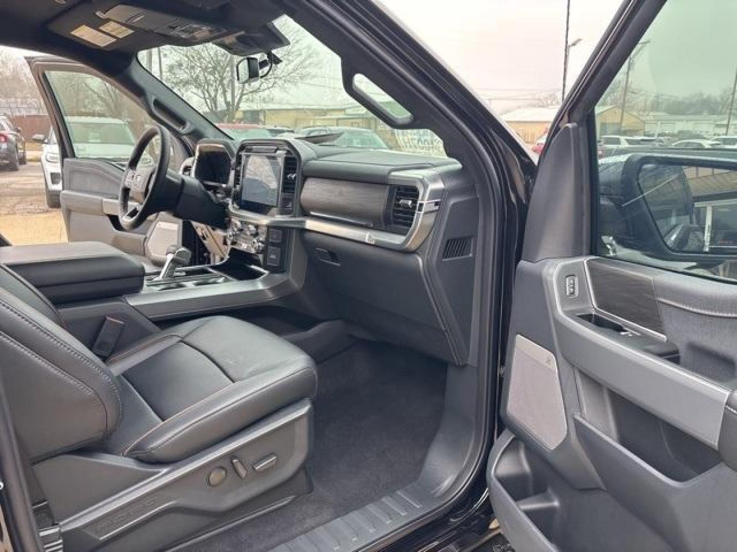 2025 Black Metallic /Black Ford F-150 Lariat (1FTFW5L8XSK) with an 3.5L V6 EcoBoost engine, Automatic transmission, located at 1105 E Mulberry, Kaufman, TX, 75142, (972) 962-2151, 32.589550, -96.300926 - Agate Black Metallic 2025 Ford F-150 4D SuperCrew Lariat 4WD 10-Speed Automatic 3.5L V6 EcoBoost 4WD.<br><br><br>Please call Paul Murrey Ford Inc. In Kaufman Texas A Family Dealership Since 1952 Serving the Dallas Fort Worth and East Texas areas for over 70 years. Please call 972-962-2151 www.murrey - Photo#13