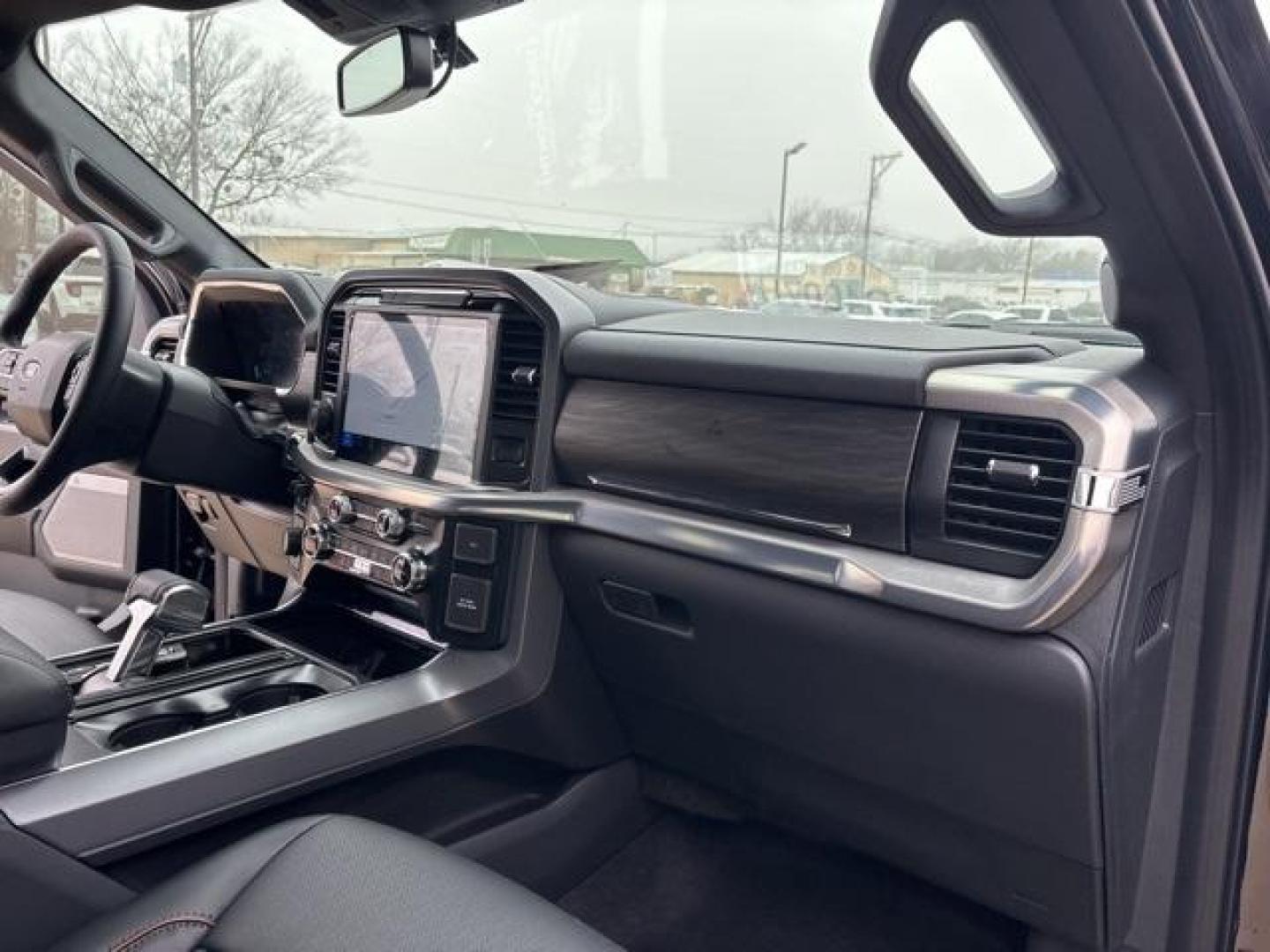 2025 Black Metallic /Black Ford F-150 Lariat (1FTFW5L8XSK) with an 3.5L V6 EcoBoost engine, Automatic transmission, located at 1105 E Mulberry, Kaufman, TX, 75142, (972) 962-2151, 32.589550, -96.300926 - Agate Black Metallic 2025 Ford F-150 4D SuperCrew Lariat 4WD 10-Speed Automatic 3.5L V6 EcoBoost 4WD.<br><br><br>Please call Paul Murrey Ford Inc. In Kaufman Texas A Family Dealership Since 1952 Serving the Dallas Fort Worth and East Texas areas for over 70 years. Please call 972-962-2151 www.murrey - Photo#15