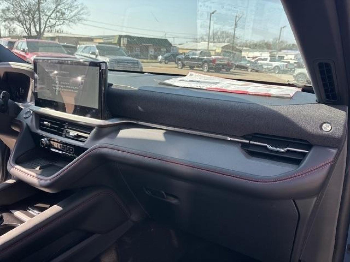 2025 Vapor Blue /Onyx Ford Explorer ST (1FMWK8GC4SG) with an 3.0L EcoBoost V6 engine, Automatic transmission, located at 1105 E Mulberry, Kaufman, TX, 75142, (972) 962-2151, 32.589550, -96.300926 - Vapor Blue Metallic 2025 Ford Explorer 4D Sport Utility ST 4WD 10-Speed Automatic 3.0L EcoBoost V6 4WD.<br><br>Recent Arrival!<br><br><br>Please call Paul Murrey Ford Inc. In Kaufman Texas A Family Dealership Since 1952 Serving the Dallas Fort Worth and East Texas areas for over 70 years. Please cal - Photo#17