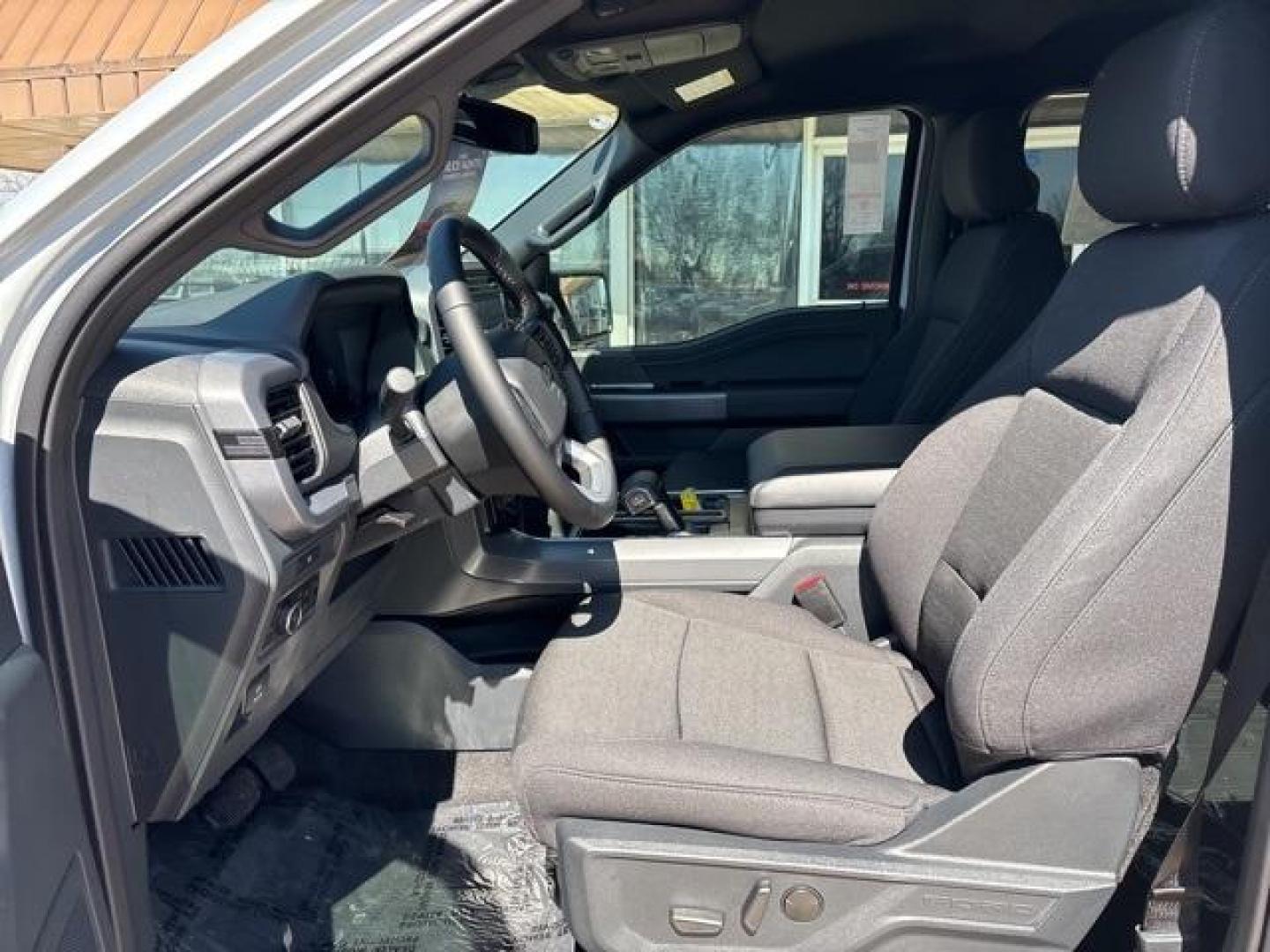 2025 White Metallic /Black Ford F-150 XLT (1FTFW3L58SK) with an 5.0L V8 engine, Automatic transmission, located at 1105 E Mulberry, Kaufman, TX, 75142, (972) 962-2151, 32.589550, -96.300926 - Space White Metallic 2025 Ford F-150 4D SuperCrew XLT 4WD 10-Speed Automatic 5.0L V8 4WD.<br><br><br>Please call Paul Murrey Ford Inc. In Kaufman Texas A Family Dealership Since 1952 Serving the Dallas Fort Worth and East Texas areas for over 70 years. Please call 972-962-2151 www.murreyford.com www - Photo#10