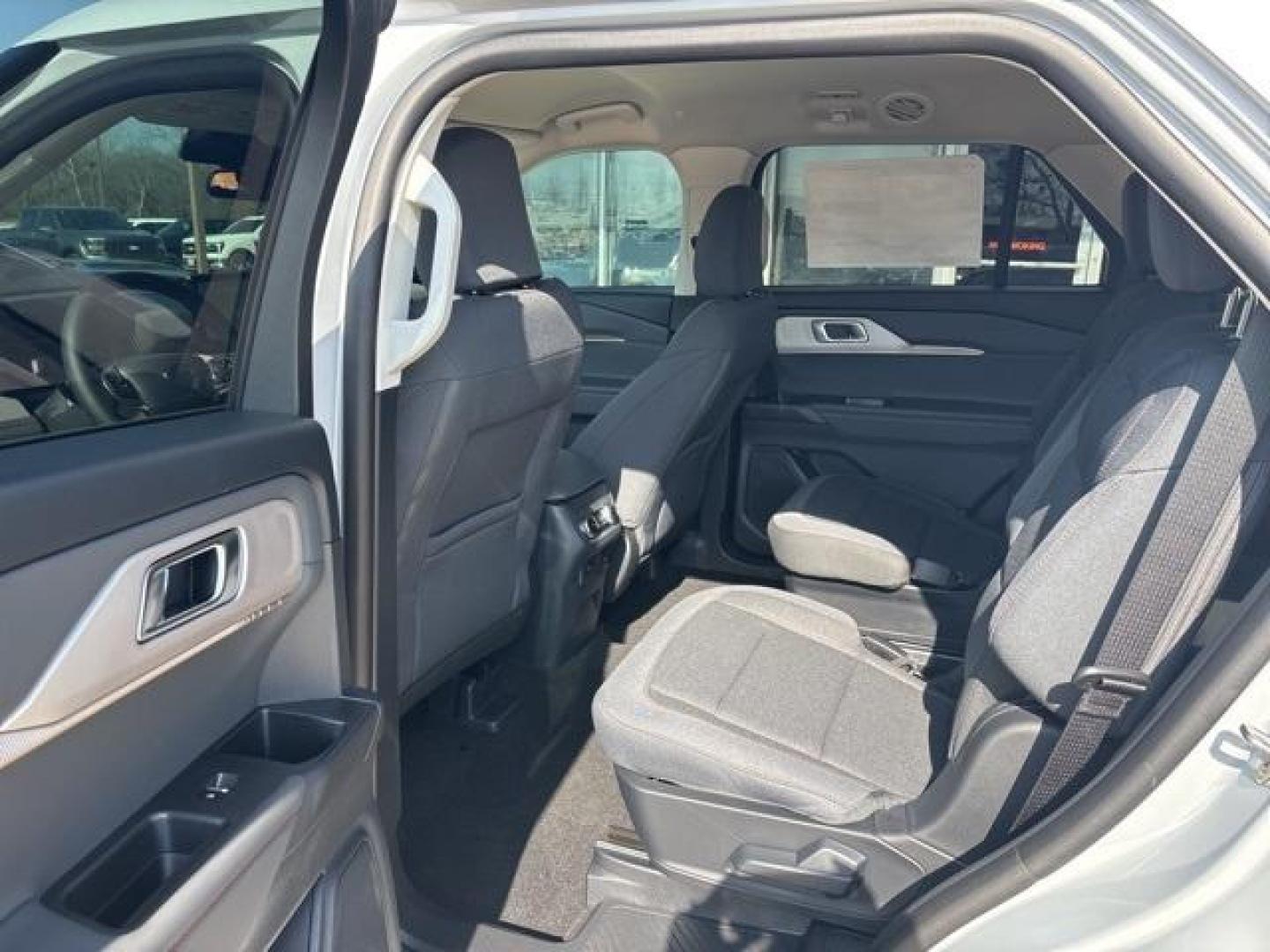 2025 Space White Metallic /Gray Ford Explorer Active (1FMUK7DH6SG) with an 2.3L EcoBoost I-4 engine, Automatic transmission, located at 1105 E Mulberry, Kaufman, TX, 75142, (972) 962-2151, 32.589550, -96.300926 - Space White Metallic 2025 Ford Explorer 4D Sport Utility Active RWD 10-Speed Automatic 2.3L EcoBoost I-4<br><br>20/29 City/Highway MPG<br><br><br>Please call Paul Murrey Ford Inc. In Kaufman Texas A Family Dealership Since 1952 Serving the Dallas Fort Worth and East Texas areas for over 70 years. Pl - Photo#12