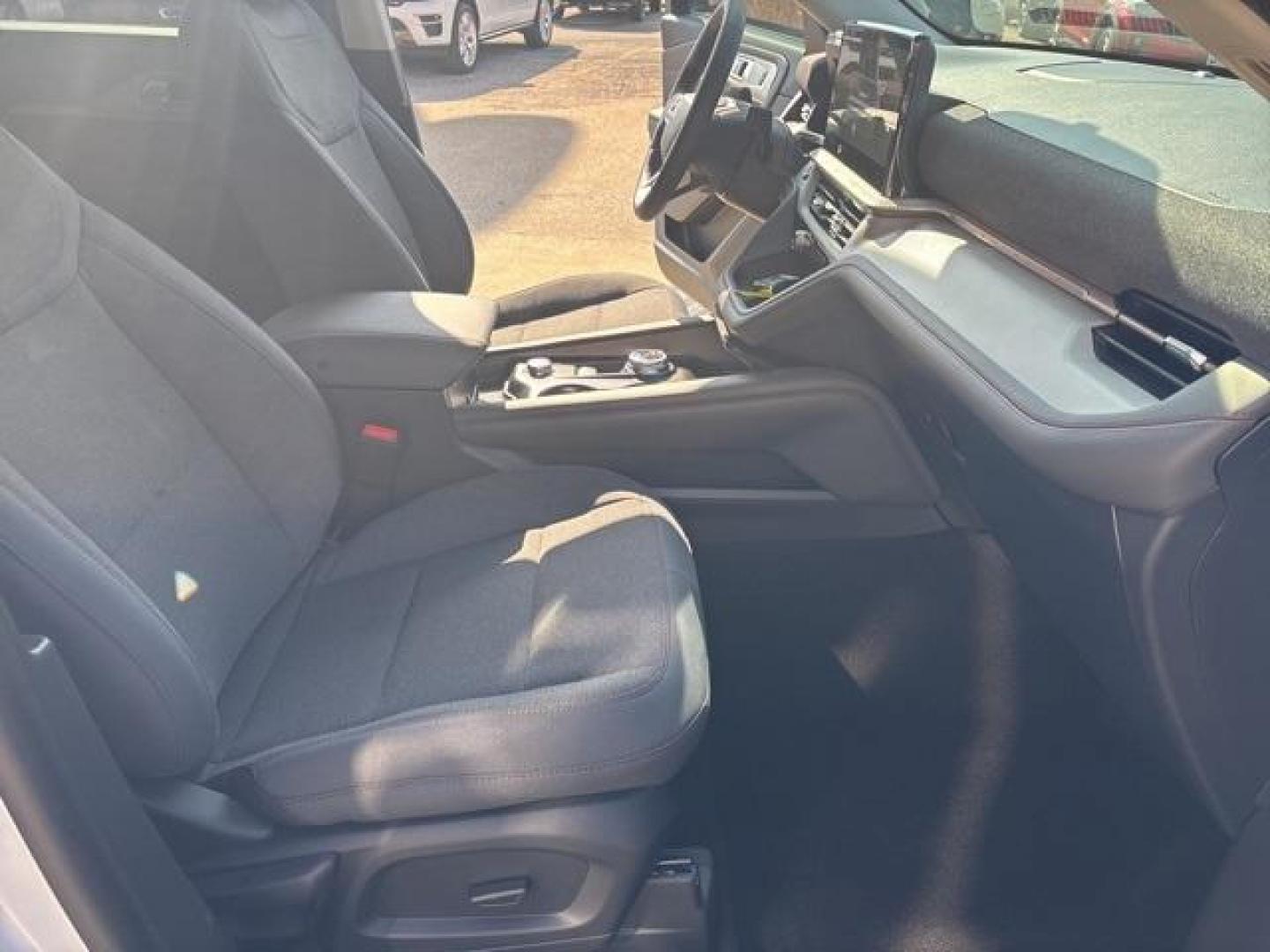 2025 Space White Metallic /Gray Ford Explorer Active (1FMUK7DH6SG) with an 2.3L EcoBoost I-4 engine, Automatic transmission, located at 1105 E Mulberry, Kaufman, TX, 75142, (972) 962-2151, 32.589550, -96.300926 - Space White Metallic 2025 Ford Explorer 4D Sport Utility Active RWD 10-Speed Automatic 2.3L EcoBoost I-4<br><br>20/29 City/Highway MPG<br><br><br>Please call Paul Murrey Ford Inc. In Kaufman Texas A Family Dealership Since 1952 Serving the Dallas Fort Worth and East Texas areas for over 70 years. Pl - Photo#16