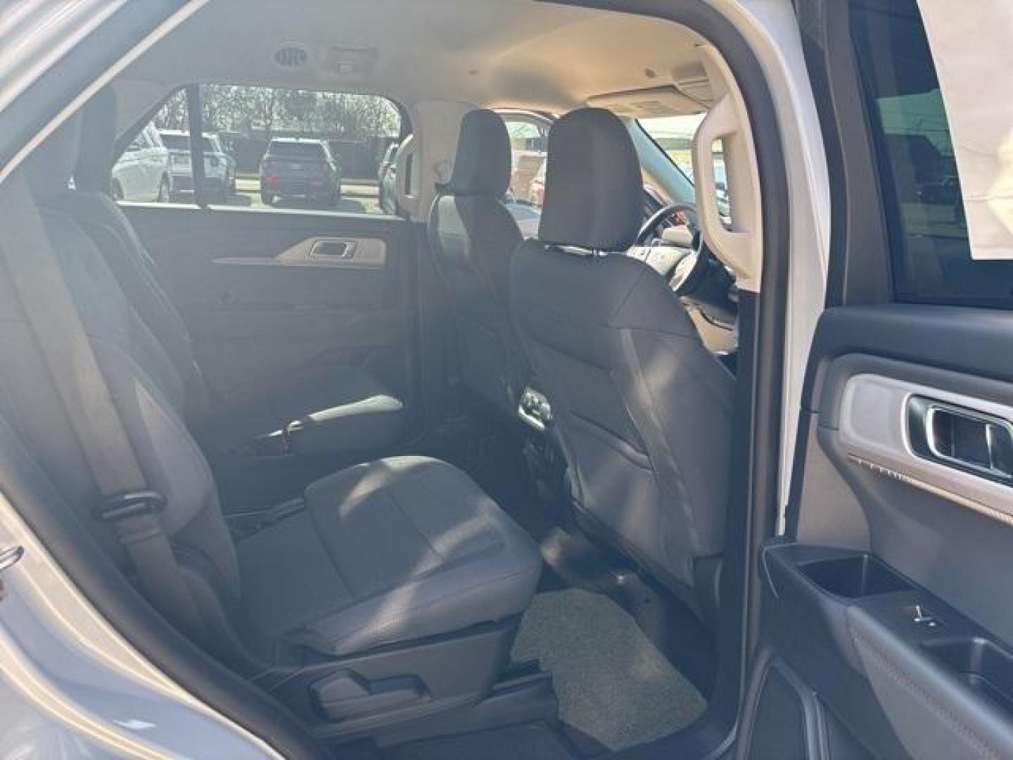 2025 Space White Metallic /Gray Ford Explorer Active (1FMUK7DH6SG) with an 2.3L EcoBoost I-4 engine, Automatic transmission, located at 1105 E Mulberry, Kaufman, TX, 75142, (972) 962-2151, 32.589550, -96.300926 - Space White Metallic 2025 Ford Explorer 4D Sport Utility Active RWD 10-Speed Automatic 2.3L EcoBoost I-4<br><br>20/29 City/Highway MPG<br><br><br>Please call Paul Murrey Ford Inc. In Kaufman Texas A Family Dealership Since 1952 Serving the Dallas Fort Worth and East Texas areas for over 70 years. Pl - Photo#18