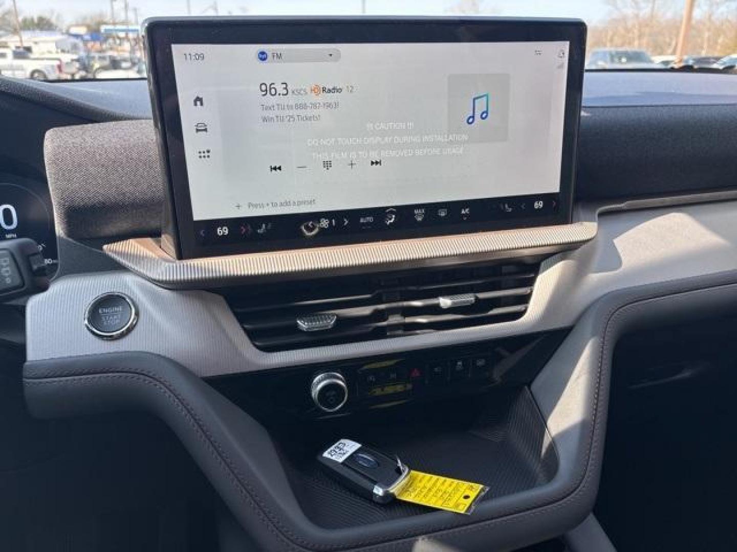 2025 Space White Metallic /Gray Ford Explorer Active (1FMUK7DH6SG) with an 2.3L EcoBoost I-4 engine, Automatic transmission, located at 1105 E Mulberry, Kaufman, TX, 75142, (972) 962-2151, 32.589550, -96.300926 - Space White Metallic 2025 Ford Explorer 4D Sport Utility Active RWD 10-Speed Automatic 2.3L EcoBoost I-4<br><br>20/29 City/Highway MPG<br><br><br>Please call Paul Murrey Ford Inc. In Kaufman Texas A Family Dealership Since 1952 Serving the Dallas Fort Worth and East Texas areas for over 70 years. Pl - Photo#22