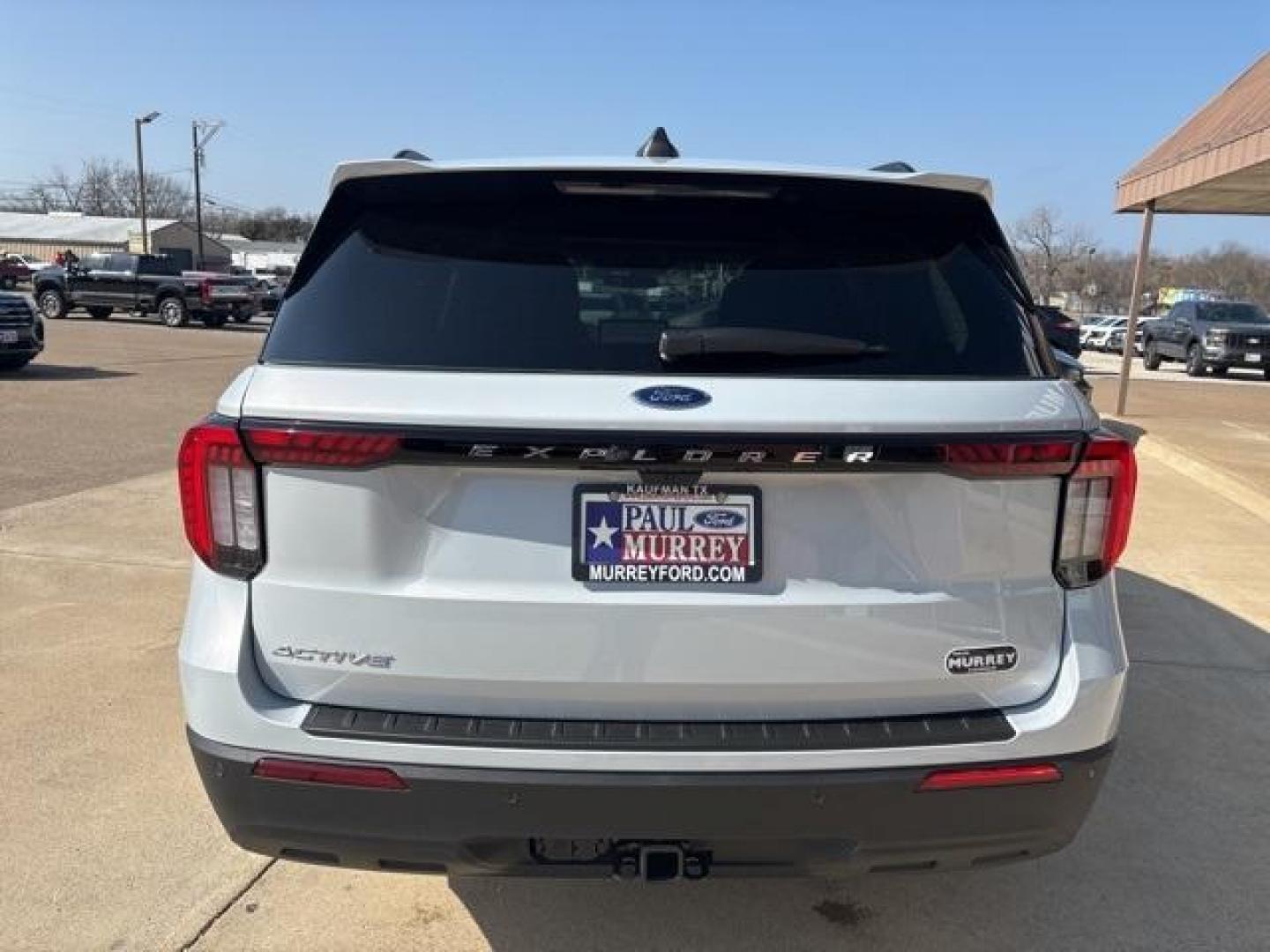 2025 Space White Metallic /Gray Ford Explorer Active (1FMUK7DH6SG) with an 2.3L EcoBoost I-4 engine, Automatic transmission, located at 1105 E Mulberry, Kaufman, TX, 75142, (972) 962-2151, 32.589550, -96.300926 - Space White Metallic 2025 Ford Explorer 4D Sport Utility Active RWD 10-Speed Automatic 2.3L EcoBoost I-4<br><br>20/29 City/Highway MPG<br><br><br>Please call Paul Murrey Ford Inc. In Kaufman Texas A Family Dealership Since 1952 Serving the Dallas Fort Worth and East Texas areas for over 70 years. Pl - Photo#4