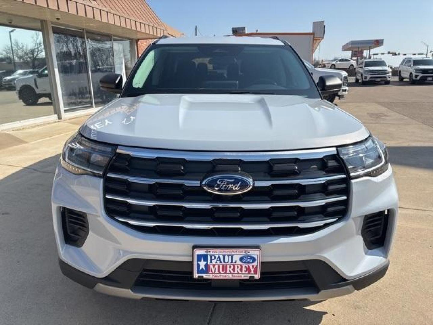 2025 Space White Metallic /Gray Ford Explorer Active (1FMUK7DH6SG) with an 2.3L EcoBoost I-4 engine, Automatic transmission, located at 1105 E Mulberry, Kaufman, TX, 75142, (972) 962-2151, 32.589550, -96.300926 - Space White Metallic 2025 Ford Explorer 4D Sport Utility Active RWD 10-Speed Automatic 2.3L EcoBoost I-4<br><br>20/29 City/Highway MPG<br><br><br>Please call Paul Murrey Ford Inc. In Kaufman Texas A Family Dealership Since 1952 Serving the Dallas Fort Worth and East Texas areas for over 70 years. Pl - Photo#7