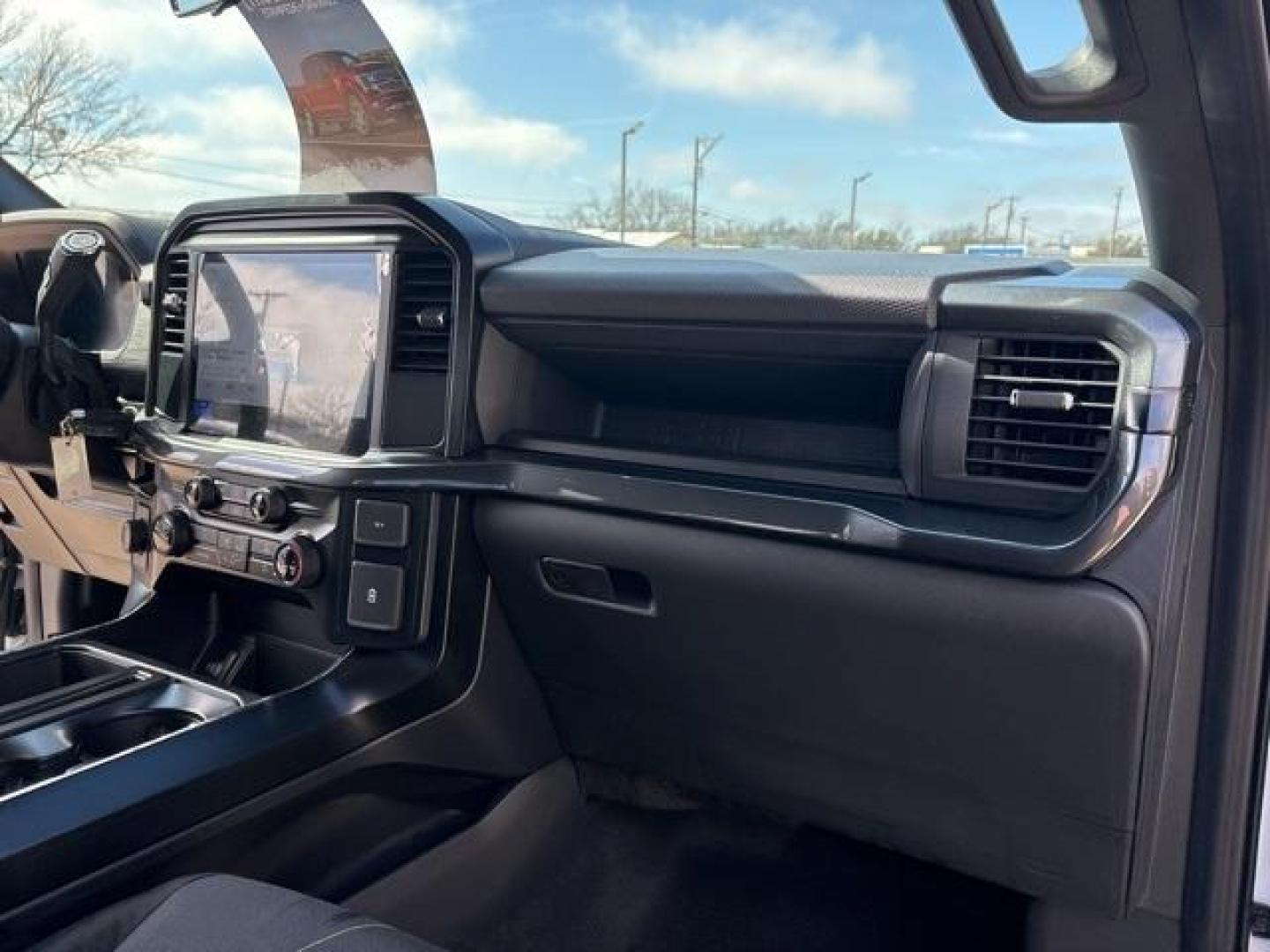 2025 White Metallic /Black Ford F-150 STX (1FTFW2L56SK) with an 2.7L V6 EcoBoost engine, Automatic transmission, located at 1105 E Mulberry, Kaufman, TX, 75142, (972) 962-2151, 32.589550, -96.300926 - Space White Metallic 2025 Ford F-150 4D SuperCrew STX 4WD 10-Speed Automatic 2.7L V6 EcoBoost 4WD.<br><br><br>Please call Paul Murrey Ford Inc. In Kaufman Texas A Family Dealership Since 1952 Serving the Dallas Fort Worth and East Texas areas for over 70 years. Please call 972-962-2151 www.murreyfor - Photo#14