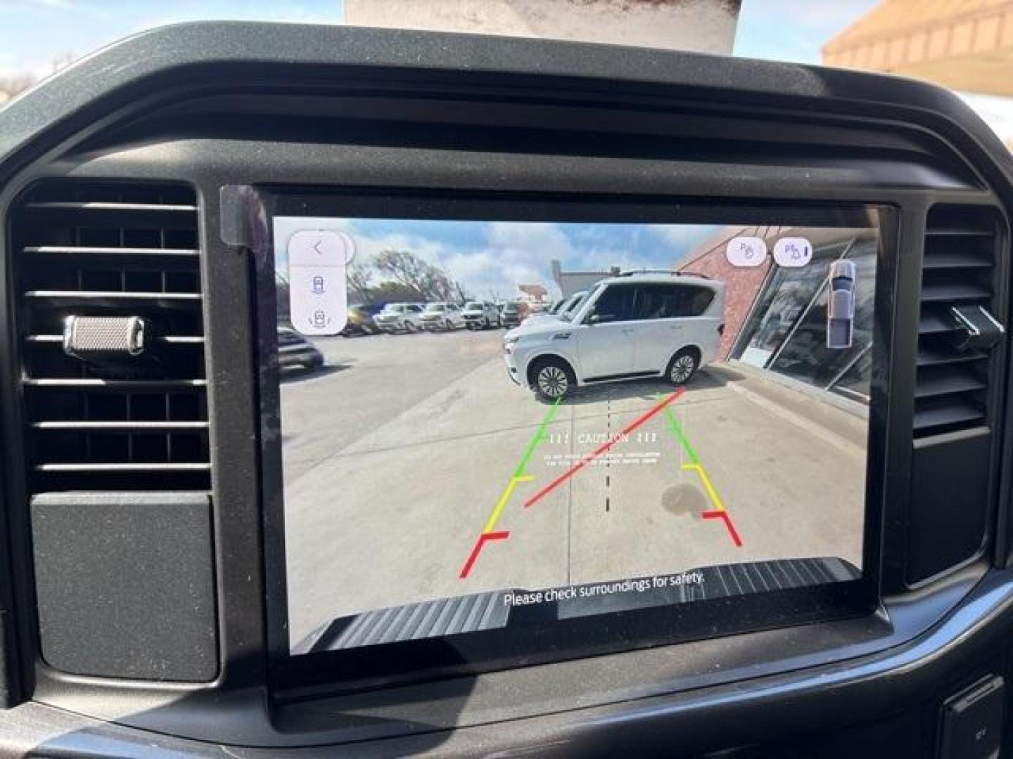 2025 White Metallic /Black Ford F-150 STX (1FTFW2L56SK) with an 2.7L V6 EcoBoost engine, Automatic transmission, located at 1105 E Mulberry, Kaufman, TX, 75142, (972) 962-2151, 32.589550, -96.300926 - Space White Metallic 2025 Ford F-150 4D SuperCrew STX 4WD 10-Speed Automatic 2.7L V6 EcoBoost 4WD.<br><br><br>Please call Paul Murrey Ford Inc. In Kaufman Texas A Family Dealership Since 1952 Serving the Dallas Fort Worth and East Texas areas for over 70 years. Please call 972-962-2151 www.murreyfor - Photo#19