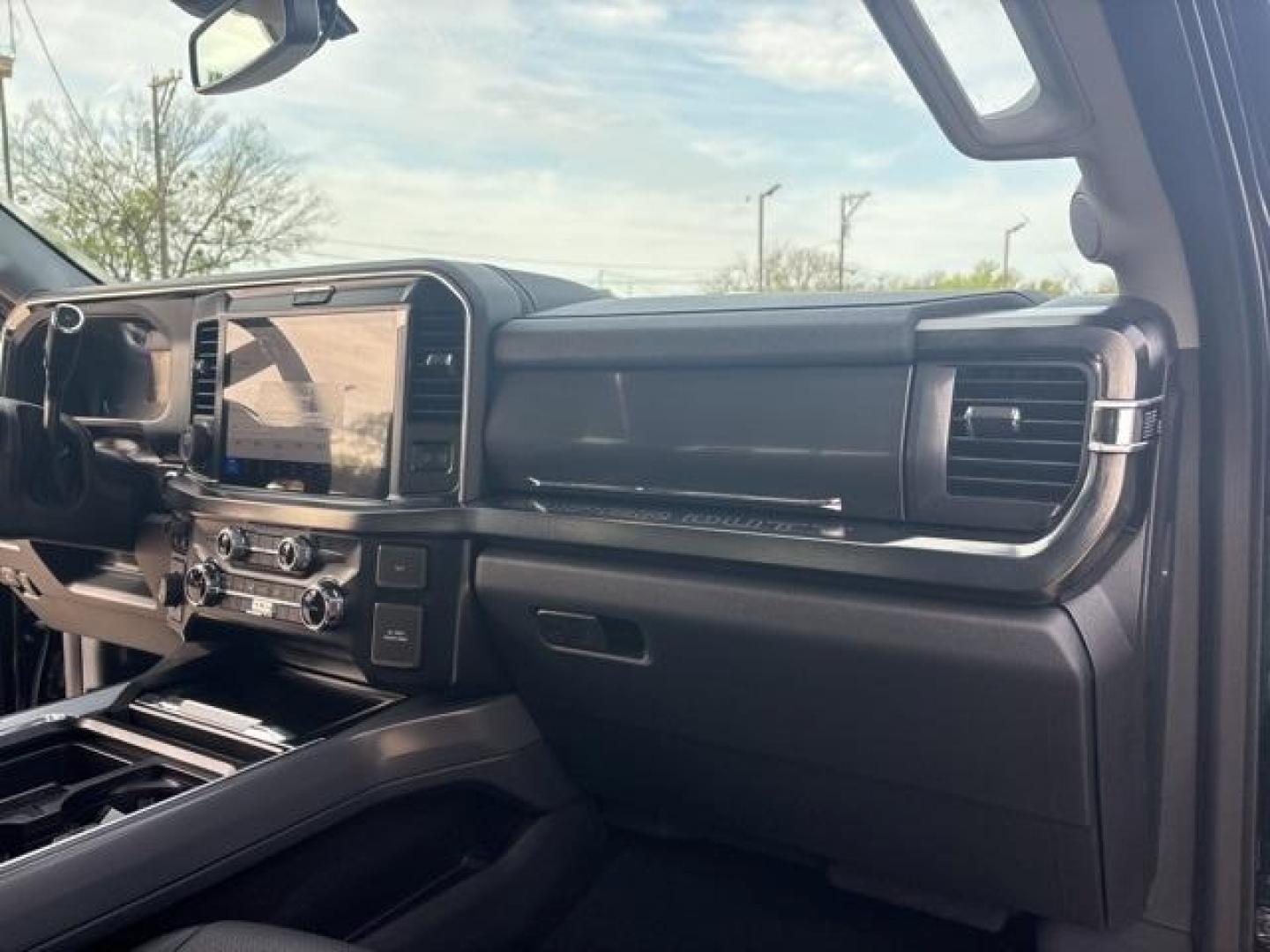 2025 Agate Black Metallic /Black Onyx Ford F-350SD Lariat (1FT8W3DM6SE) with an 6.7L High Output Power Stroke V8 Diesel engine, Automatic transmission, located at 1105 E Mulberry, Kaufman, TX, 75142, (972) 962-2151, 32.589550, -96.300926 - Agate Black Metallic 2025 Ford F-350SD 4D Crew Cab Lariat DRW 4WD 10-Speed Automatic 6.7L High Output Power Stroke V8 Diesel 4WD.<br><br><br>Please call Paul Murrey Ford Inc. In Kaufman Texas A Family Dealership Since 1952 Serving the Dallas Fort Worth and East Texas areas for over 70 years. Please - Photo#15
