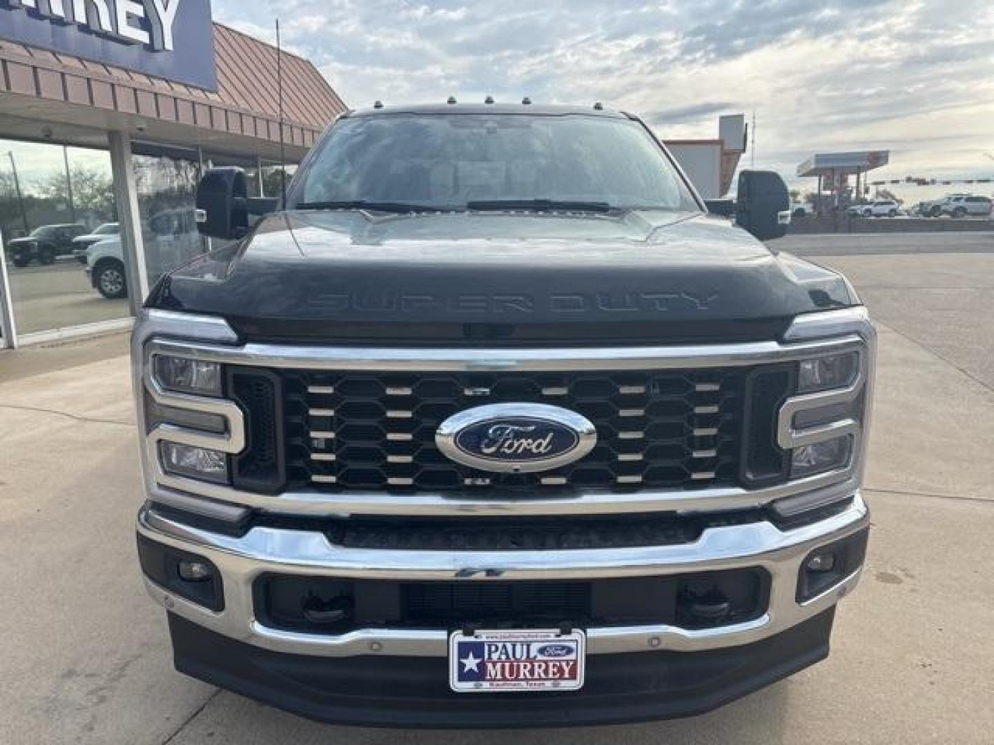2025 Agate Black Metallic /Black Onyx Ford F-350SD Lariat (1FT8W3DM6SE) with an 6.7L High Output Power Stroke V8 Diesel engine, Automatic transmission, located at 1105 E Mulberry, Kaufman, TX, 75142, (972) 962-2151, 32.589550, -96.300926 - Agate Black Metallic 2025 Ford F-350SD 4D Crew Cab Lariat DRW 4WD 10-Speed Automatic 6.7L High Output Power Stroke V8 Diesel 4WD.<br><br><br>Please call Paul Murrey Ford Inc. In Kaufman Texas A Family Dealership Since 1952 Serving the Dallas Fort Worth and East Texas areas for over 70 years. Please - Photo#7