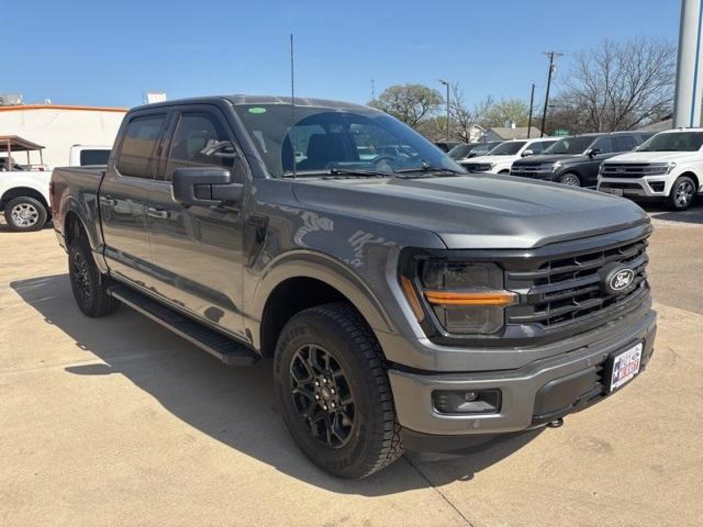 2025 Gray Metallic /Black Ford F-150 XLT (1FTFW3L59SF) with an 5.0L V8 engine, Automatic transmission, located at 1105 E Mulberry, Kaufman, TX, 75142, (972) 962-2151, 32.589550, -96.300926 - Carbonized Gray Metallic 2025 Ford F-150 4D SuperCrew XLT 4WD 10-Speed Automatic 5.0L V8 4WD.<br><br><br>Please call Paul Murrey Ford Inc. In Kaufman Texas A Family Dealership Since 1952 Serving the Dallas Fort Worth and East Texas areas for over 70 years. Please call 972-962-2151 www.murreyford.com - Photo#6