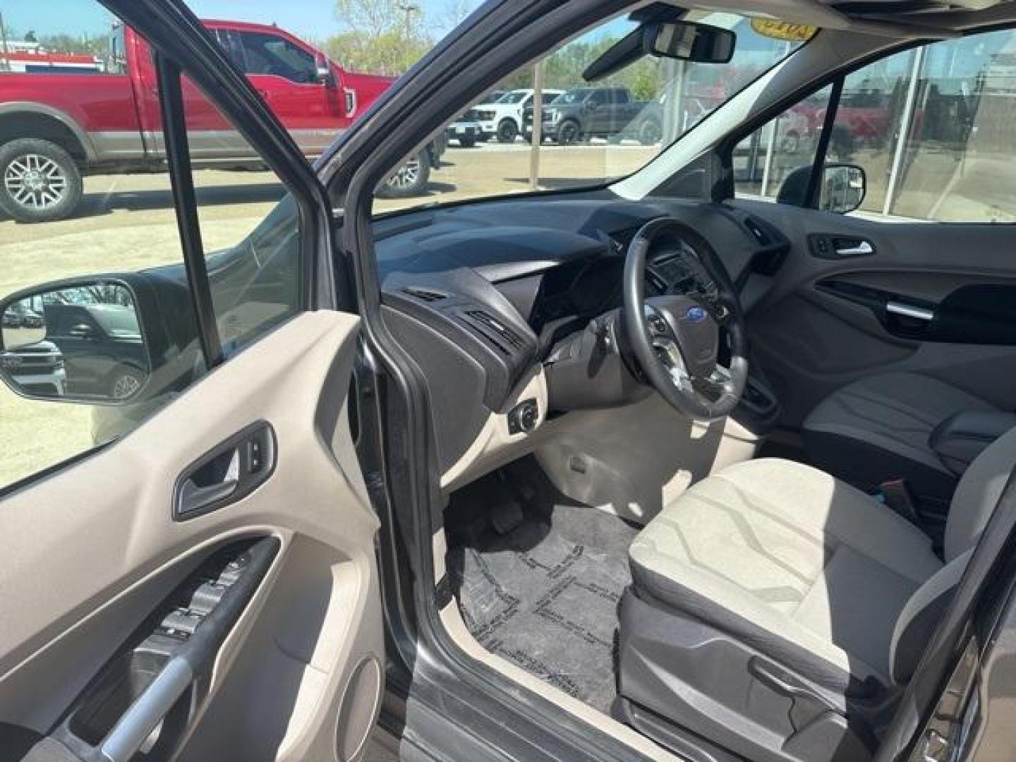 2015 Magnetic Metallic /Medium Stone Ford Transit Connect XLT (NM0GE9F74F1) with an Duratec 2.5L I4 engine, Automatic transmission, located at 1105 E Mulberry, Kaufman, TX, 75142, (972) 962-2151, 32.589550, -96.300926 - Photo#8