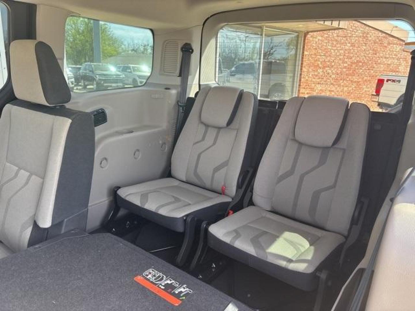 2015 Magnetic Metallic /Medium Stone Ford Transit Connect XLT (NM0GE9F74F1) with an Duratec 2.5L I4 engine, Automatic transmission, located at 1105 E Mulberry, Kaufman, TX, 75142, (972) 962-2151, 32.589550, -96.300926 - Photo#12