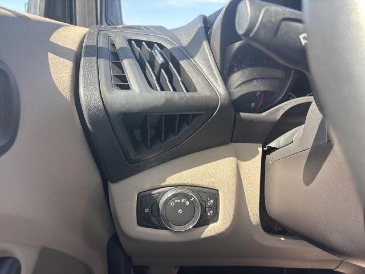 2015 Magnetic Metallic /Medium Stone Ford Transit Connect XLT (NM0GE9F74F1) with an Duratec 2.5L I4 engine, Automatic transmission, located at 1105 E Mulberry, Kaufman, TX, 75142, (972) 962-2151, 32.589550, -96.300926 - Photo#17