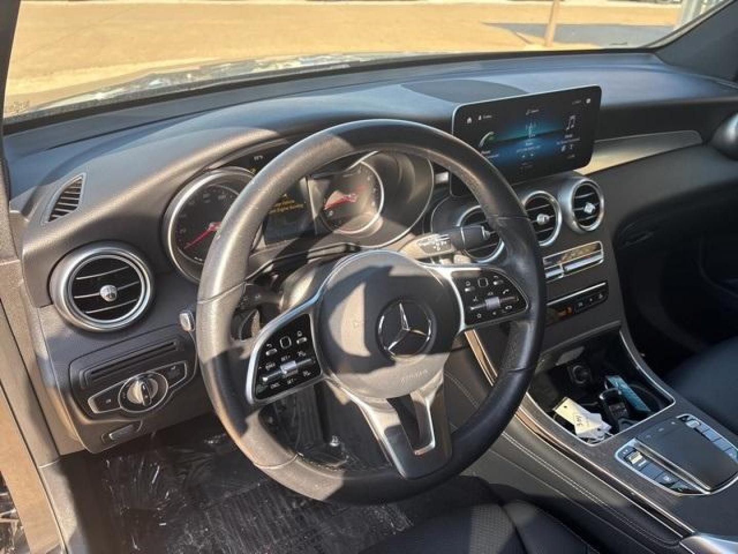 2020 Black /Black Mercedes-Benz GLC GLC 300 (WDC0G8DB1LF) with an I4 engine, Automatic transmission, located at 1105 E Mulberry, Kaufman, TX, 75142, (972) 962-2151, 32.589550, -96.300926 - Black 2020 Mercedes-Benz GLC 4D Sport Utility GLC 300 RWD 9-Speed Automatic I4 Priced below KBB Fair Purchase Price!<br><br><br>Odometer is 33259 miles below market average! 22/29 City/Highway MPG<br><br><br>Please call Paul Murrey Ford Inc. In Kaufman Texas A Family Dealership Since 1952 Serving th - Photo#11