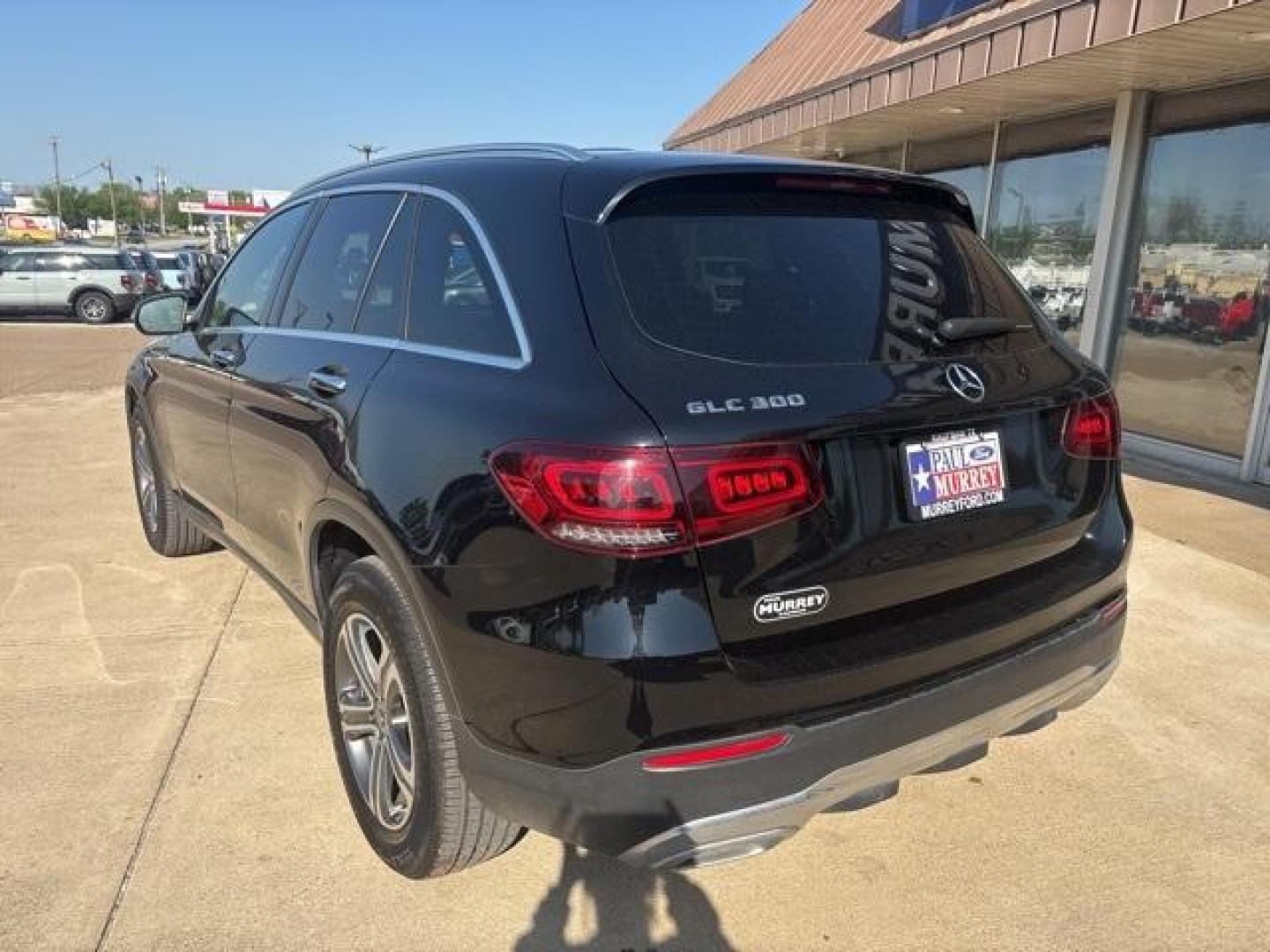 2020 Black /Black Mercedes-Benz GLC GLC 300 (WDC0G8DB1LF) with an I4 engine, Automatic transmission, located at 1105 E Mulberry, Kaufman, TX, 75142, (972) 962-2151, 32.589550, -96.300926 - Black 2020 Mercedes-Benz GLC 4D Sport Utility GLC 300 RWD 9-Speed Automatic I4 Priced below KBB Fair Purchase Price!<br><br><br>Odometer is 33259 miles below market average! 22/29 City/Highway MPG<br><br><br>Please call Paul Murrey Ford Inc. In Kaufman Texas A Family Dealership Since 1952 Serving th - Photo#3