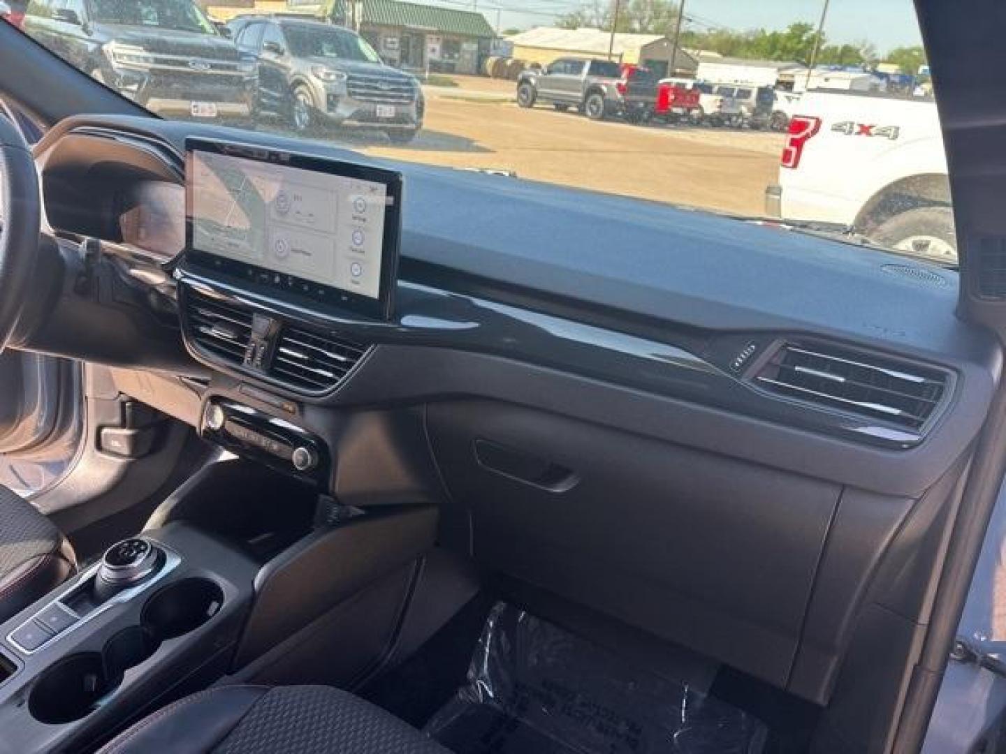 2023 Vapor Blue Metallic /Ebony With Red Stitching Ford Escape ST-Line (1FMCU0MN9PU) with an 1.5L EcoBoost engine, Automatic transmission, located at 1105 E Mulberry, Kaufman, TX, 75142, (972) 962-2151, 32.589550, -96.300926 - Vapor Blue Metallic 2023 Ford Escape 4D Sport Utility ST-Line FWD 8-Speed Automatic 1.5L EcoBoost<br><br><br>Recent Arrival! Odometer is 23078 miles below market average! 27/34 City/Highway MPG<br><br><br>Please call Paul Murrey Ford Inc. In Kaufman Texas A Family Dealership Since 1952 Serving the D - Photo#12