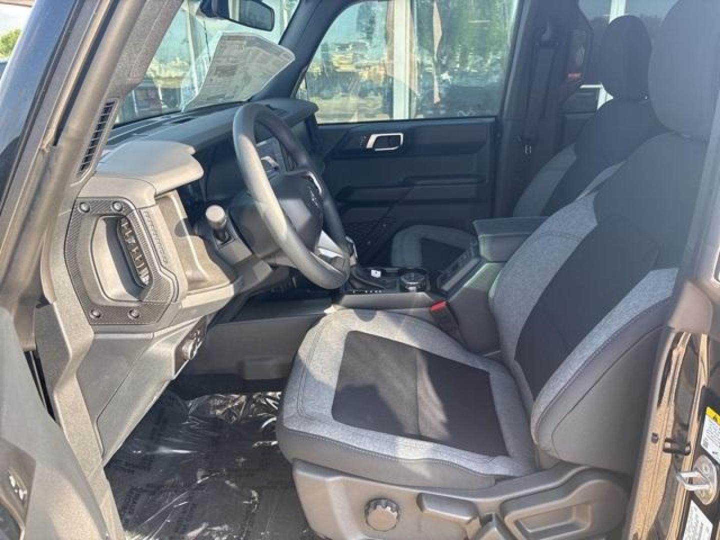2025 Shadow Black /Black Onyx Interior Ford Bronco Base (1FMDE6BH2SL) with an 2.3L EcoBoost I-4 engine, Automatic transmission, located at 1105 E Mulberry, Kaufman, TX, 75142, (972) 962-2151, 32.589550, -96.300926 - Shadow Black 2025 Ford Bronco 4D Sport Utility 4WD 10-Speed Automatic 2.3L EcoBoost I-4<br><br><br>Please call Paul Murrey Ford Inc. In Kaufman Texas A Family Dealership Since 1952 Serving the Dallas Fort Worth and East Texas areas for over 70 years. Please call 972-962-2151 www.murreyford.com www.u - Photo#9