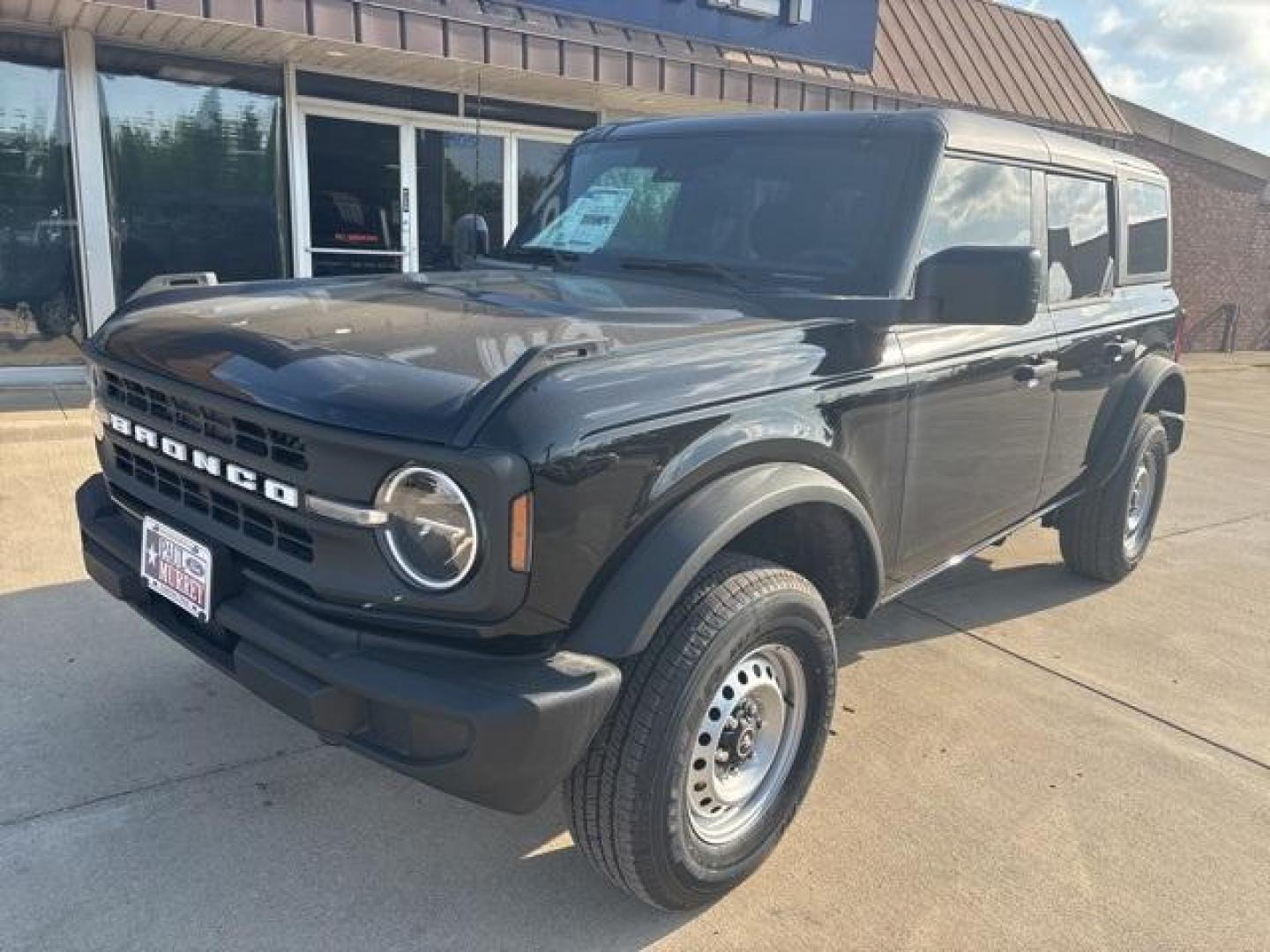 2025 Shadow Black /Black Onyx Interior Ford Bronco Base (1FMDE6BH2SL) with an 2.3L EcoBoost I-4 engine, Automatic transmission, located at 1105 E Mulberry, Kaufman, TX, 75142, (972) 962-2151, 32.589550, -96.300926 - Shadow Black 2025 Ford Bronco 4D Sport Utility 4WD 10-Speed Automatic 2.3L EcoBoost I-4<br><br><br>Please call Paul Murrey Ford Inc. In Kaufman Texas A Family Dealership Since 1952 Serving the Dallas Fort Worth and East Texas areas for over 70 years. Please call 972-962-2151 www.murreyford.com www.u - Photo#1