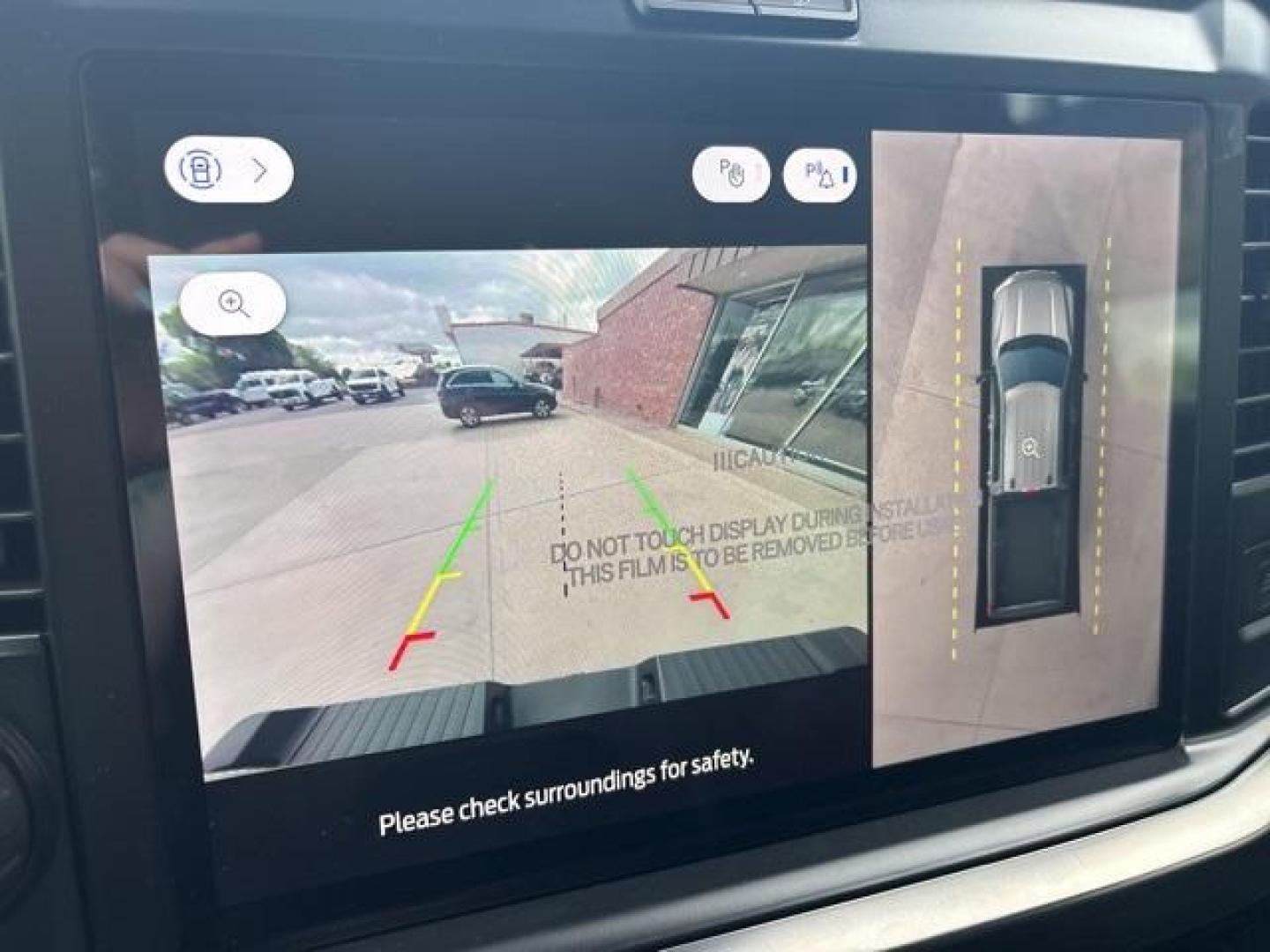 2025 Carbonized Gray Metallic /Black Onyx Ford F-350SD Lariat (1FT8W3DT6SE) with an Power Stroke 6.7L V8 DI 32V OHV Turbodiesel engine, Automatic transmission, located at 1105 E Mulberry, Kaufman, TX, 75142, (972) 962-2151, 32.589550, -96.300926 - Carbonized Gray Metallic 2025 Ford F-350SD 4D Crew Cab Lariat DRW 4WD 10-Speed Automatic Power Stroke 6.7L V8 DI 32V OHV Turbodiesel 4WD.<br><br>Recent Arrival!<br><br><br>Please call Paul Murrey Ford Inc. In Kaufman Texas A Family Dealership Since 1952 Serving the Dallas Fort Worth and East Texas a - Photo#21