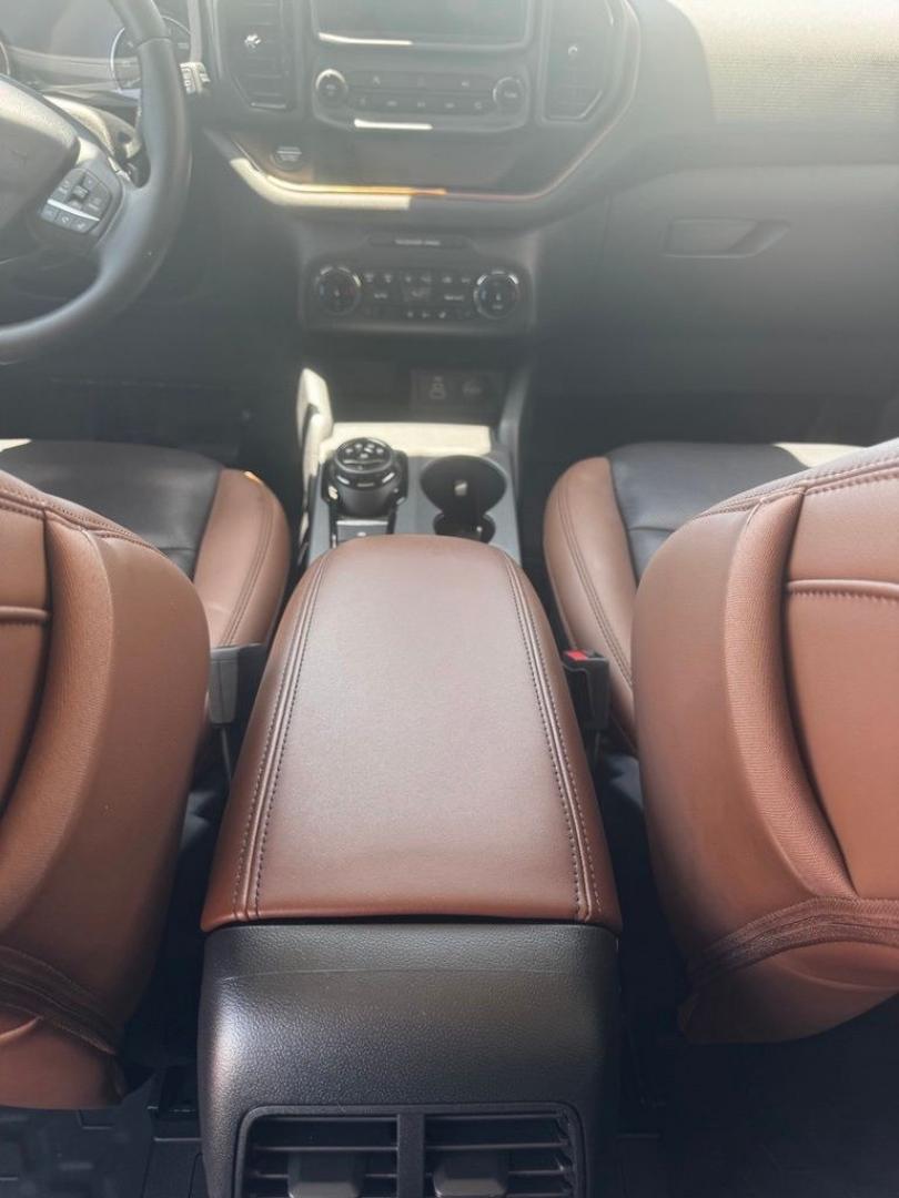 2024 Desert Sand /Ebony/Roast Ford Bronco Sport Badlands (3FMCR9D9XRR) with an EcoBoost 2.0L I4 GTDi DOHC Turbocharged VCT engine, Automatic transmission, located at 1105 E Mulberry, Kaufman, TX, 75142, (972) 962-2151, 32.589550, -96.300926 - Desert Sand 2024 Ford Bronco Sport 4D Sport Utility Badlands 4WD 8-Speed Automatic EcoBoost 2.0L I4 GTDi DOHC Turbocharged VCT<br><br><br>Odometer is 9205 miles below market average! 21/26 City/Highway MPG<br><br><br>Please call Paul Murrey Ford Inc. In Kaufman Texas A Family Dealership Since 1952 S- Photo#11