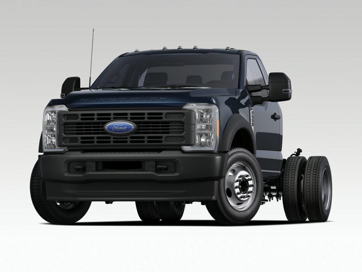 2025 Oxford White /Medium Dark Slate Ford F-550SD XLT (1FDFF5HT4SD) with an Power Stroke 6.7L V8 DI 32V OHV Turbodiesel engine, Automatic transmission, located at 1105 E Mulberry, Kaufman, TX, 75142, (972) 962-2151, 32.589550, -96.300926 - Oxford White 2025 Ford F-550SD 2D Standard Cab XLT DRW 4WD 10-Speed Automatic Power Stroke 6.7L V8 DI 32V OHV Turbodiesel 4WD.<br><br>Recent Arrival!<br><br><br>Please call Paul Murrey Ford Inc. In Kaufman Texas A Family Dealership Since 1952 Serving the Dallas Fort Worth and East Texas areas for ov - Photo#0