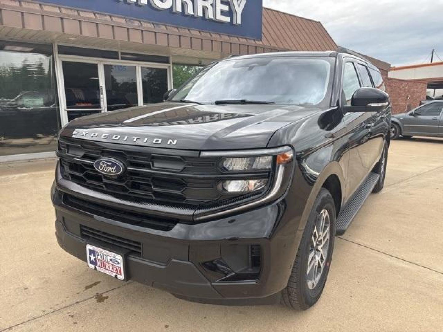 2025 Agate Black Metallic /Gray Ford Expedition Max (1FMJK1H80SE) with an EcoBoost 3.5L V6 GTDi DOHC 24V Twin Turbocharged engine, Automatic transmission, located at 1105 E Mulberry, Kaufman, TX, 75142, (972) 962-2151, 32.589550, -96.300926 - Black Metallic 2025 Ford Expedition Max 4D Sport Utility RWD 10-Speed Automatic EcoBoost 3.5L V6 GTDi DOHC 24V Twin Turbocharged<br><br>Recent Arrival!<br><br><br>Please call Paul Murrey Ford Inc. In Kaufman Texas A Family Dealership Since 1952 Serving the Dallas Fort Worth and East Texas areas for - Photo#1