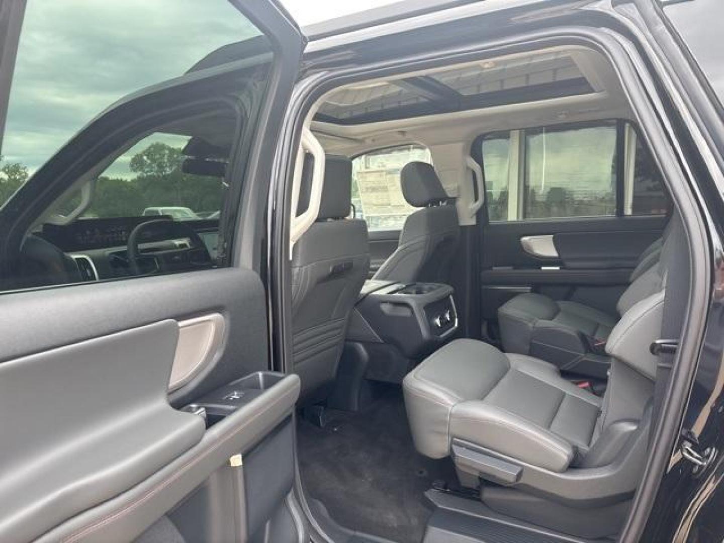 2025 Agate Black Metallic /Gray Ford Expedition Max (1FMJK1H80SE) with an EcoBoost 3.5L V6 GTDi DOHC 24V Twin Turbocharged engine, Automatic transmission, located at 1105 E Mulberry, Kaufman, TX, 75142, (972) 962-2151, 32.589550, -96.300926 - Black Metallic 2025 Ford Expedition Max 4D Sport Utility RWD 10-Speed Automatic EcoBoost 3.5L V6 GTDi DOHC 24V Twin Turbocharged<br><br>Recent Arrival!<br><br><br>Please call Paul Murrey Ford Inc. In Kaufman Texas A Family Dealership Since 1952 Serving the Dallas Fort Worth and East Texas areas for - Photo#13