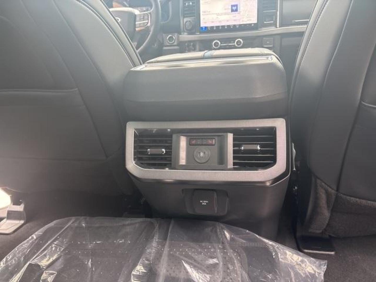 2025 Star White Metallic Tri-Coat /Black Onyx Ford F-250SD Platinum (1FT8W2BMXSE) with an 6.7L High Output Power Stroke V8 Diesel engine, Automatic transmission, located at 1105 E Mulberry, Kaufman, TX, 75142, (972) 962-2151, 32.589550, -96.300926 - Star White Metallic Tri-Coat 2025 Ford F-250SD 4D Crew Cab Platinum 4WD 10-Speed Automatic 6.7L High Output Power Stroke V8 Diesel 4WD.<br><br><br>Please call Paul Murrey Ford Inc. In Kaufman Texas A Family Dealership Since 1952 Serving the Dallas Fort Worth and East Texas areas for over 70 years. P - Photo#18