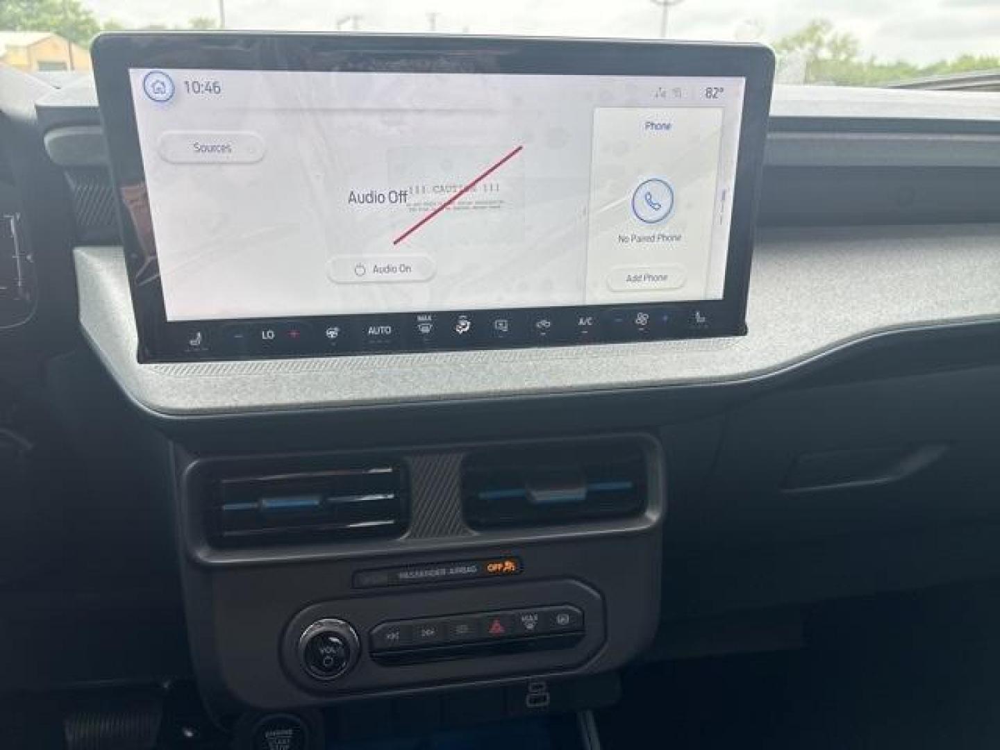 2025 Carbonized Gray Metallic /Blue Ford Maverick XLT (3FTTW8H37SR) with an 2.5L I-4 Hybrid engine, CVT transmission, located at 1105 E Mulberry, Kaufman, TX, 75142, (972) 962-2151, 32.589550, -96.300926 - Carbonized Gray Metallic 2025 Ford Maverick 4D Crew Cab XLT FWD CVT 2.5L I-4 Hybrid 2.5L I-4 Hybrid.<br><br>42/35 City/Highway MPG<br><br><br>Please call Paul Murrey Ford Inc. In Kaufman Texas A Family Dealership Since 1952 Serving the Dallas Fort Worth and East Texas areas for over 70 years. Please - Photo#20